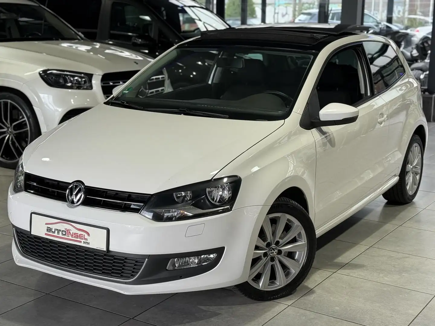 Volkswagen Polo V Highline Klimaauto Navi SHZ Pano LM-16" Blanc - 1