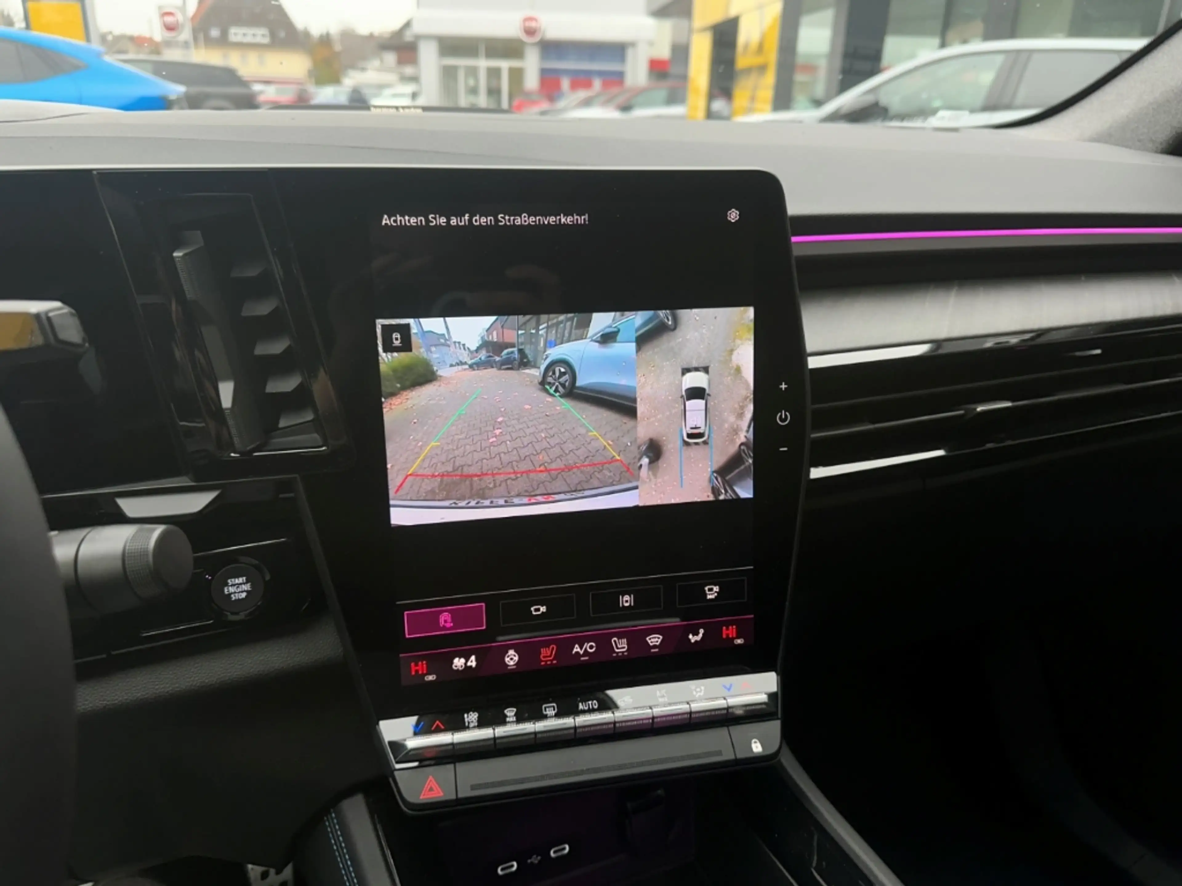 Renault Rafale Esprit Alpine E-Tech Hybrid 200 Panorama HUD — photo 13