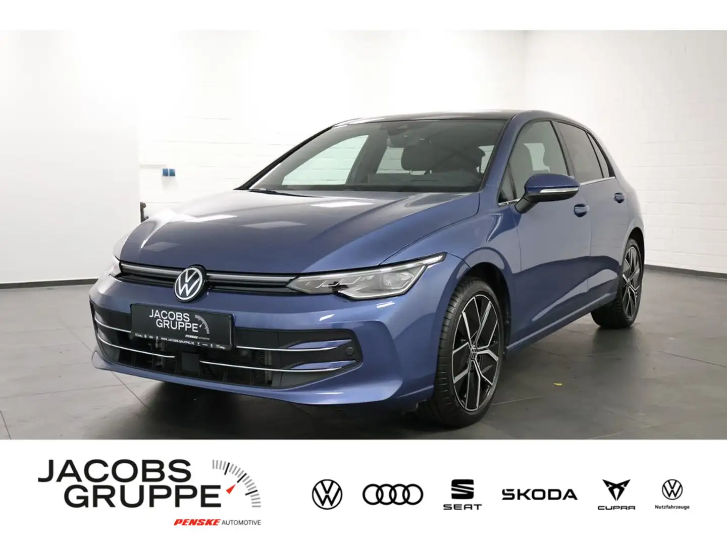 Volkswagen Golf VIII 1.5 TSI Navi,Matrix,RFK,HUD Edition 50 Blau - 1
