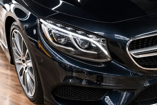 Mercedes-Benz S-Class view 5