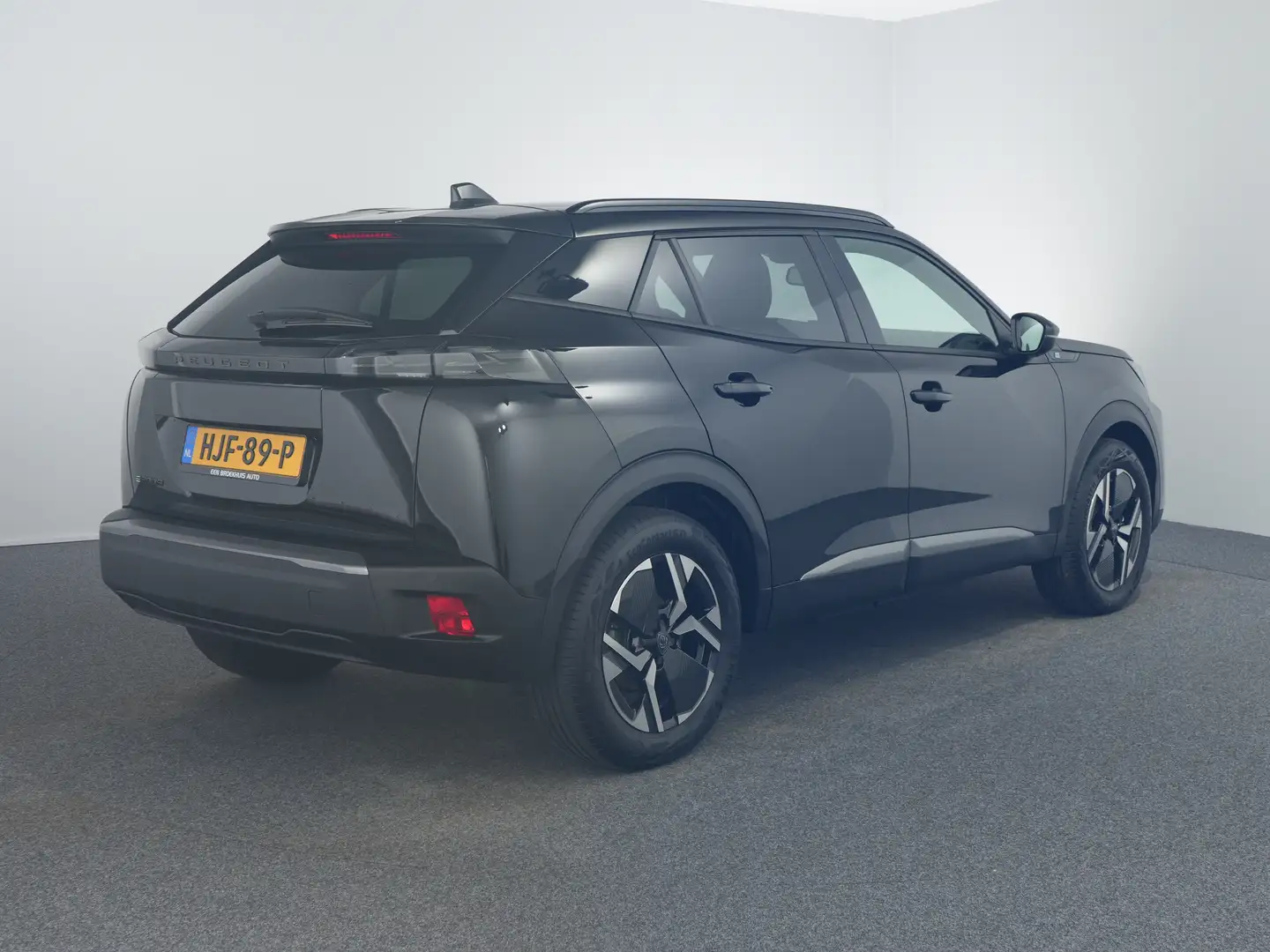 Peugeot e-2008 EV Allure Avantage 54 kWh | 11 kW lader | Airco (a Noir - 2