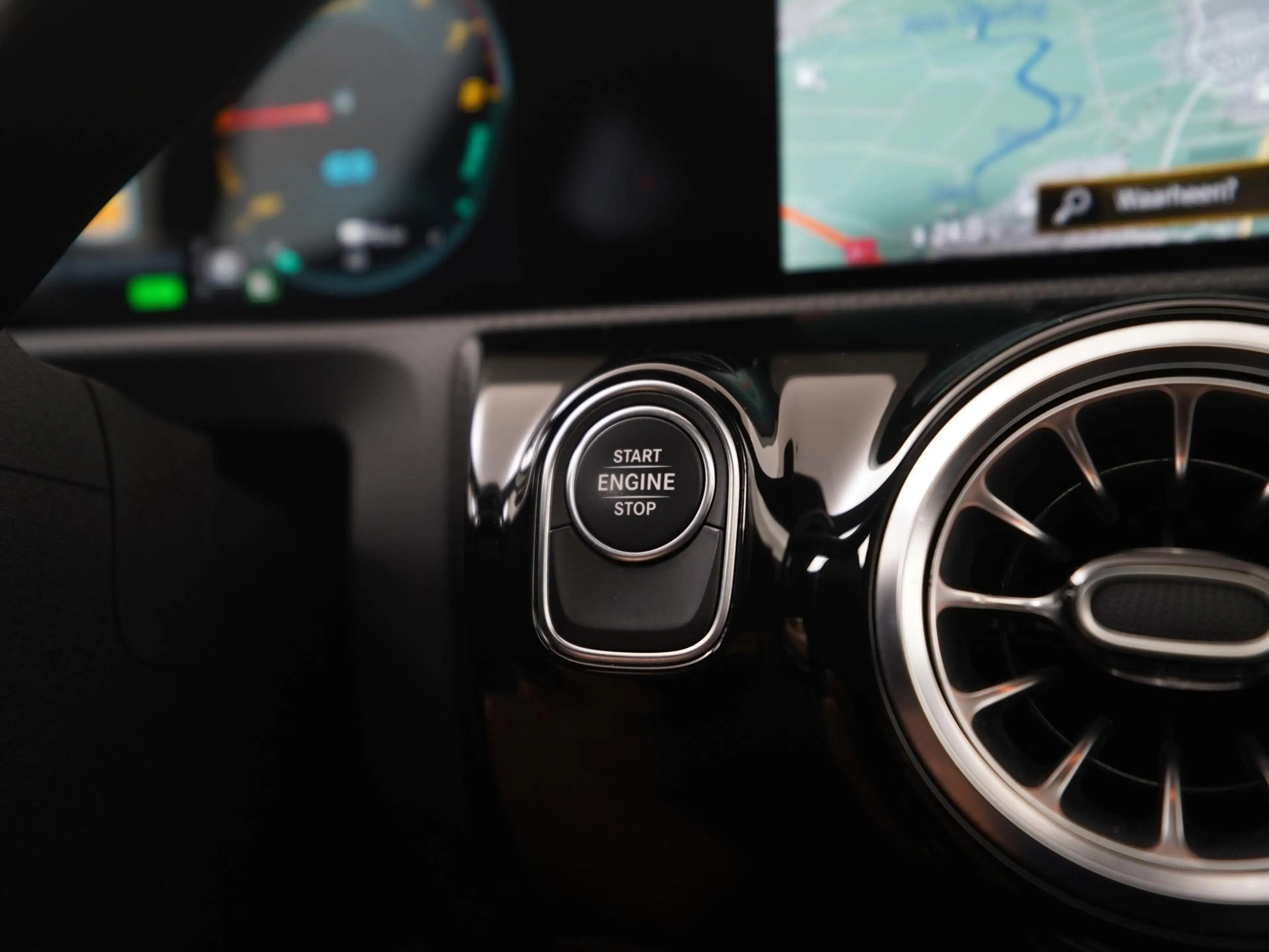 Mercedes-Benz A 250 250e Business Line | Panoramadak | Widescreen | Ca — photo 42