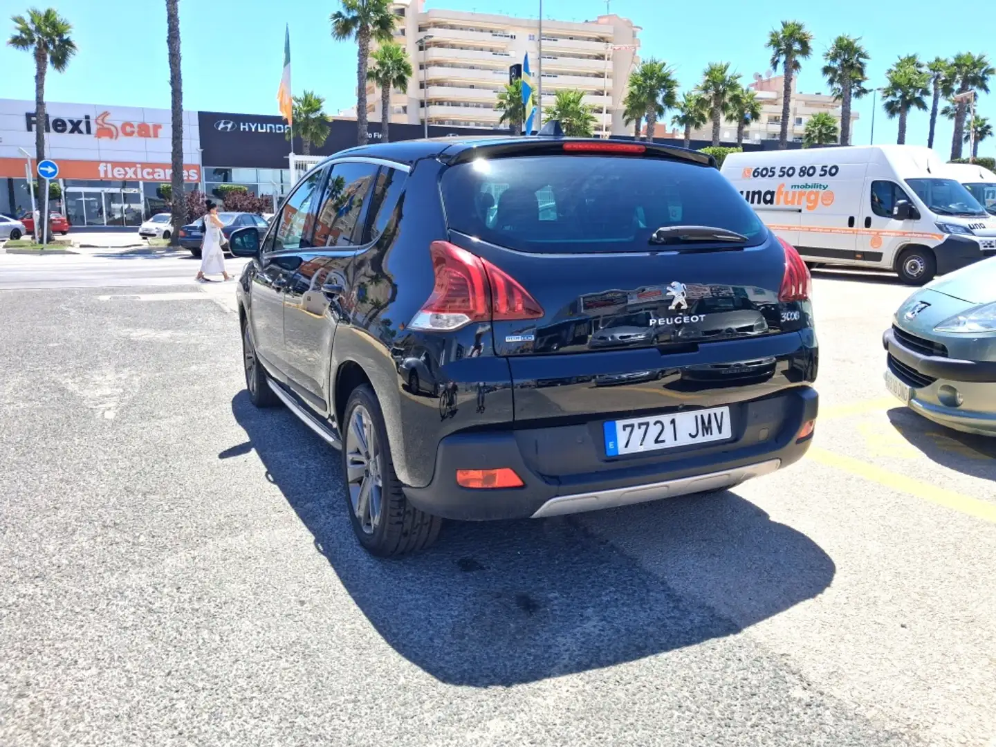 Peugeot 3008 1.6 BlueHDi Style EAT6 120 Negro - 2