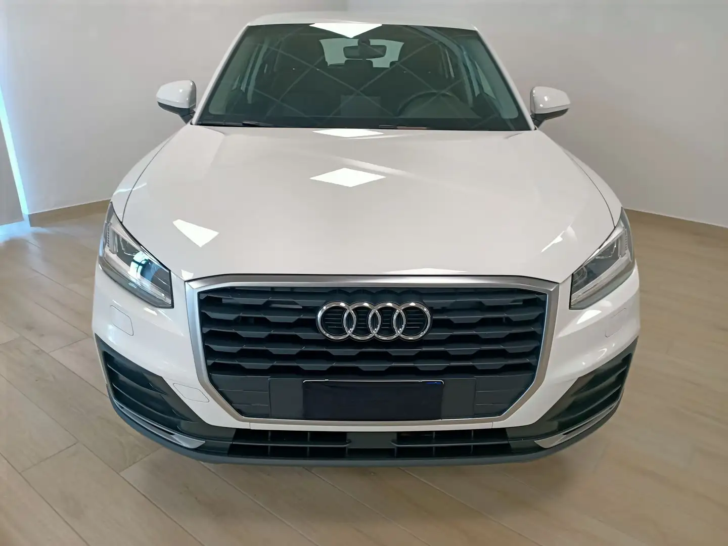 Audi Q2 30 TDI S tronic Business - 2