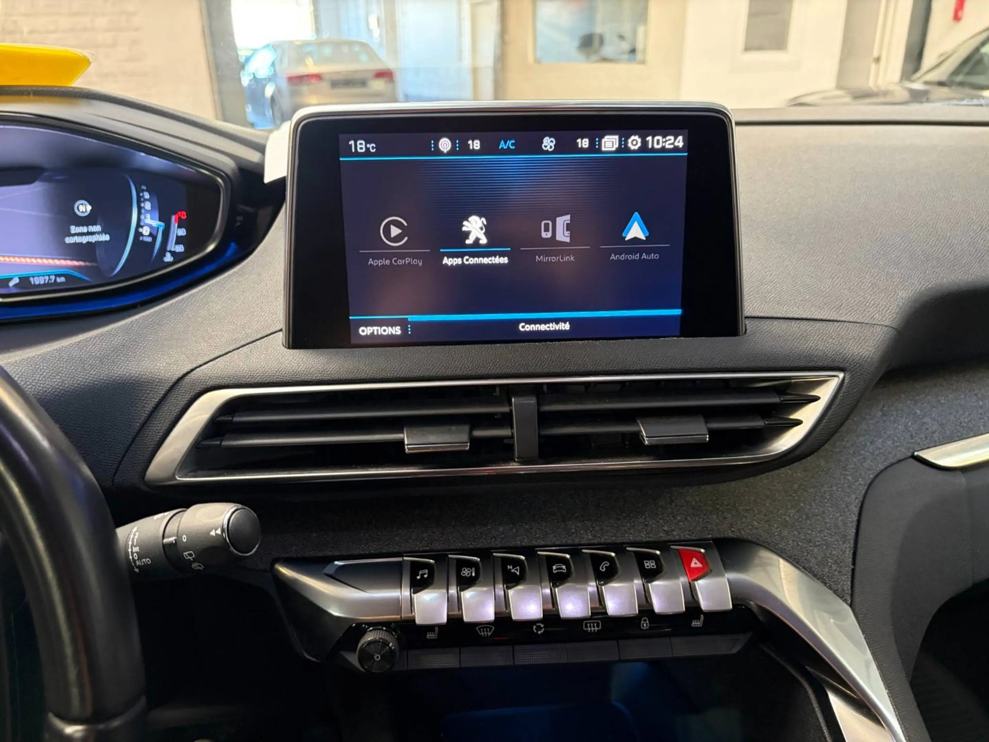 Peugeot 5008 5008 1.5 BlueHDi Allure — photo 9