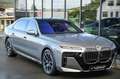 BMW 740 xDrive M Sport Pano Sky Lounge* Standheiz.* Gris - thumbnail 3