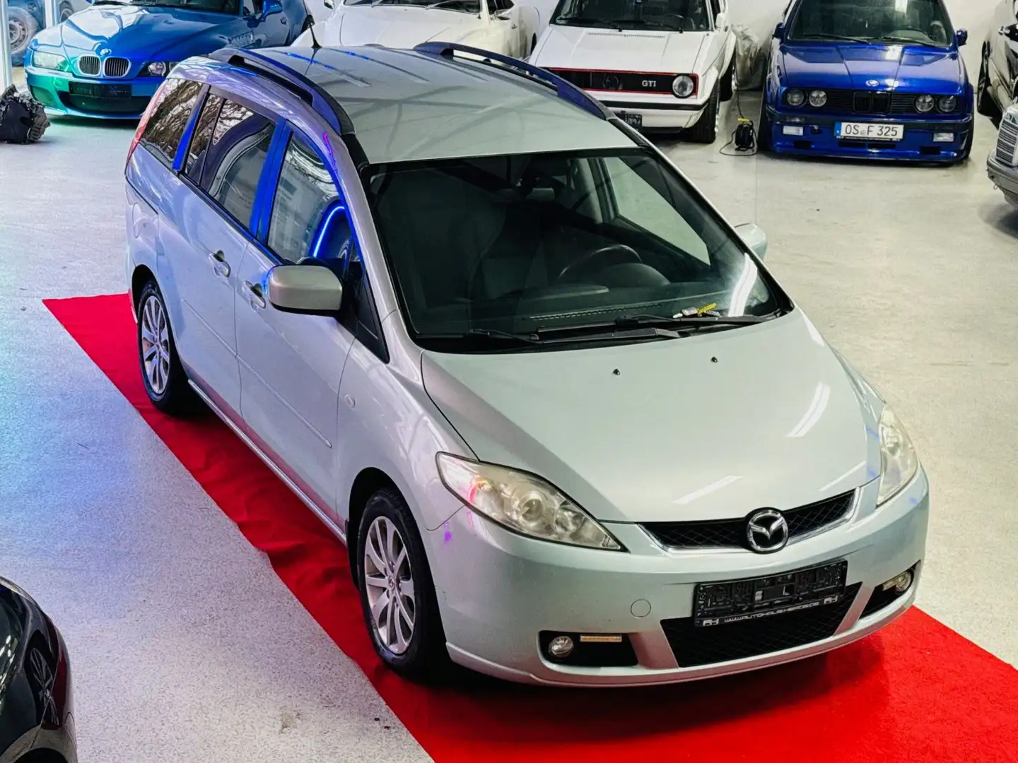 Mazda 5 Lim. 2.0 CD Exclusive -7 Sitzer - TÜV neu Silber - 1
