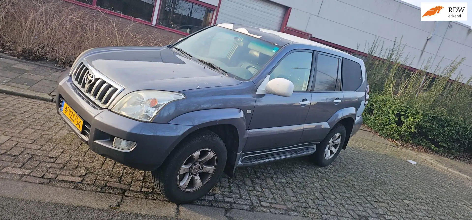 Toyota Land Cruiser 3.0 D-4D VX Blind Van automaat - 1