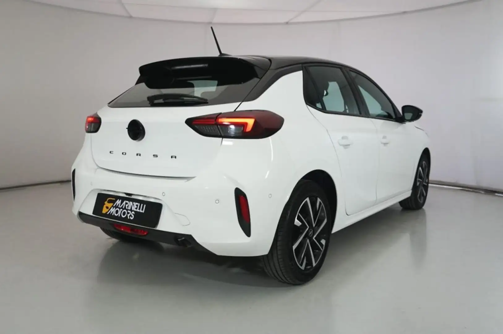 Opel Corsa 1.2 75CV 5P GS LINE Bianco - 2