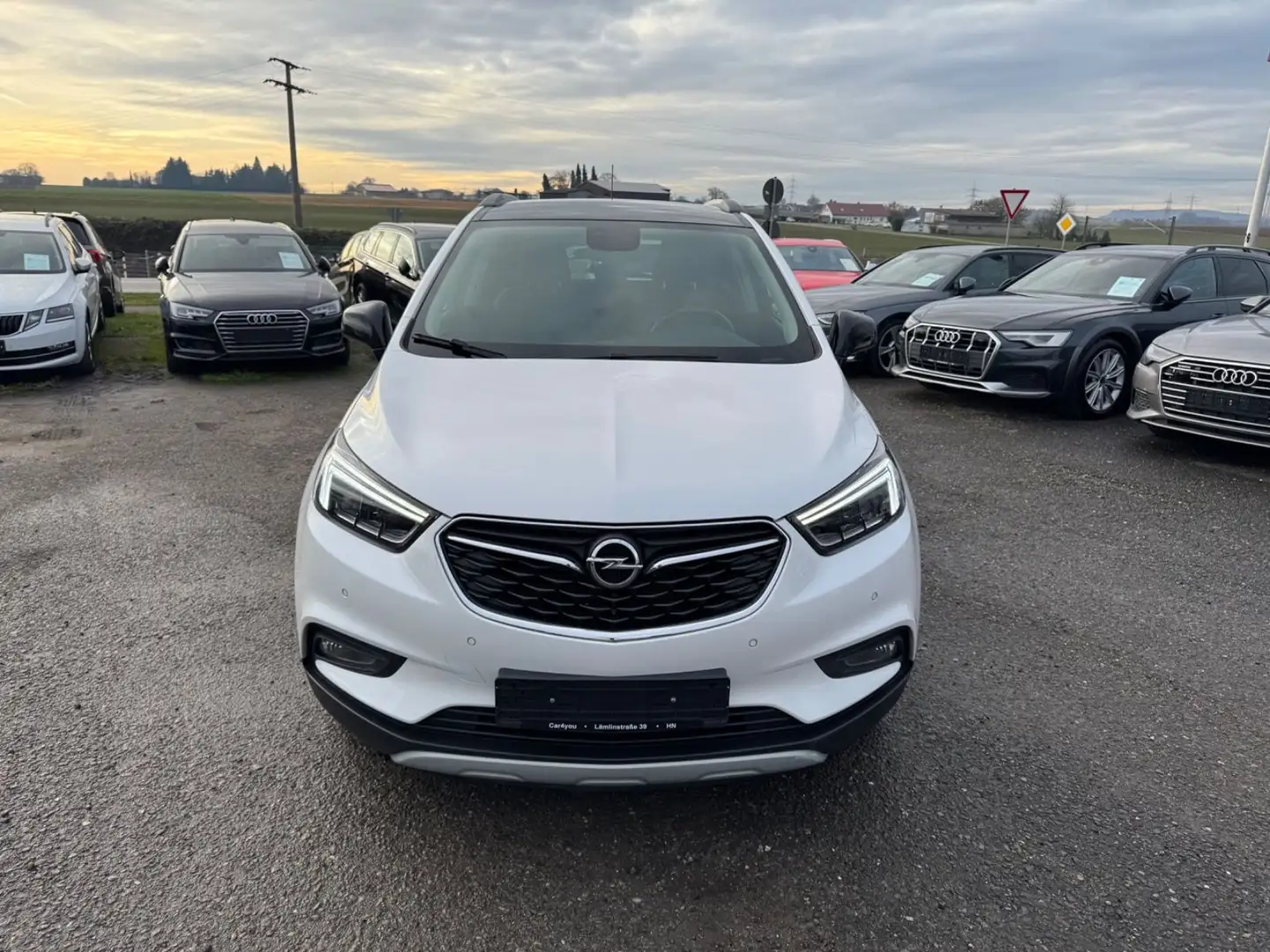 Opel Mokka X Color Innov 4x4 Leder AHK LED Navi SHG Blanc - 2