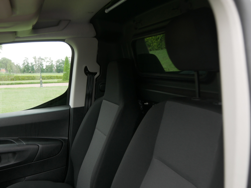 Peugeot Partner 1.5 BlueHDI Premium 73kW 2022!! AC ** 6999 EX BTW — photo 13