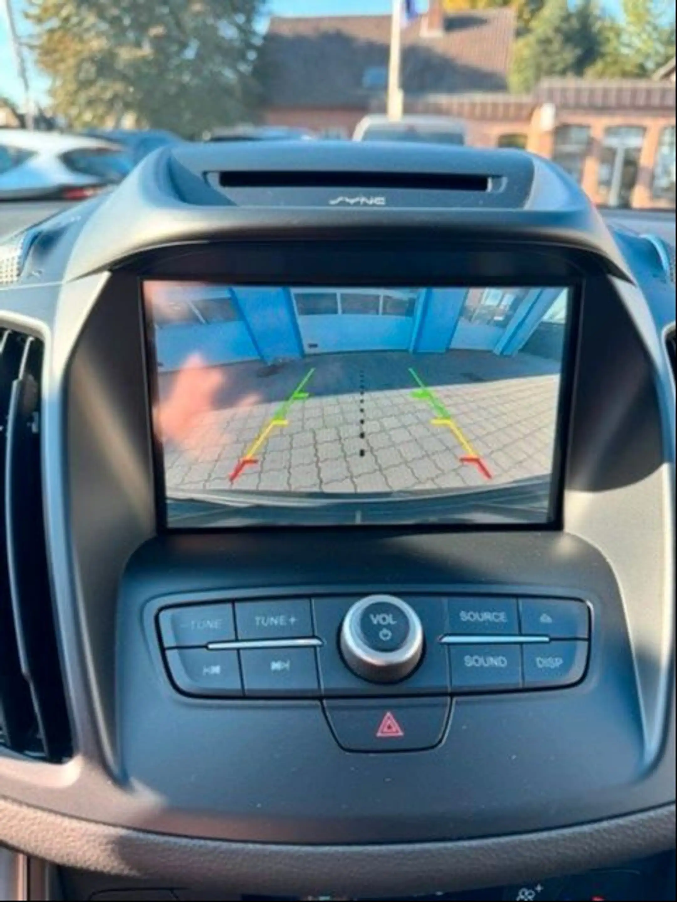 Ford Kuga Cool & Connect — photo 14