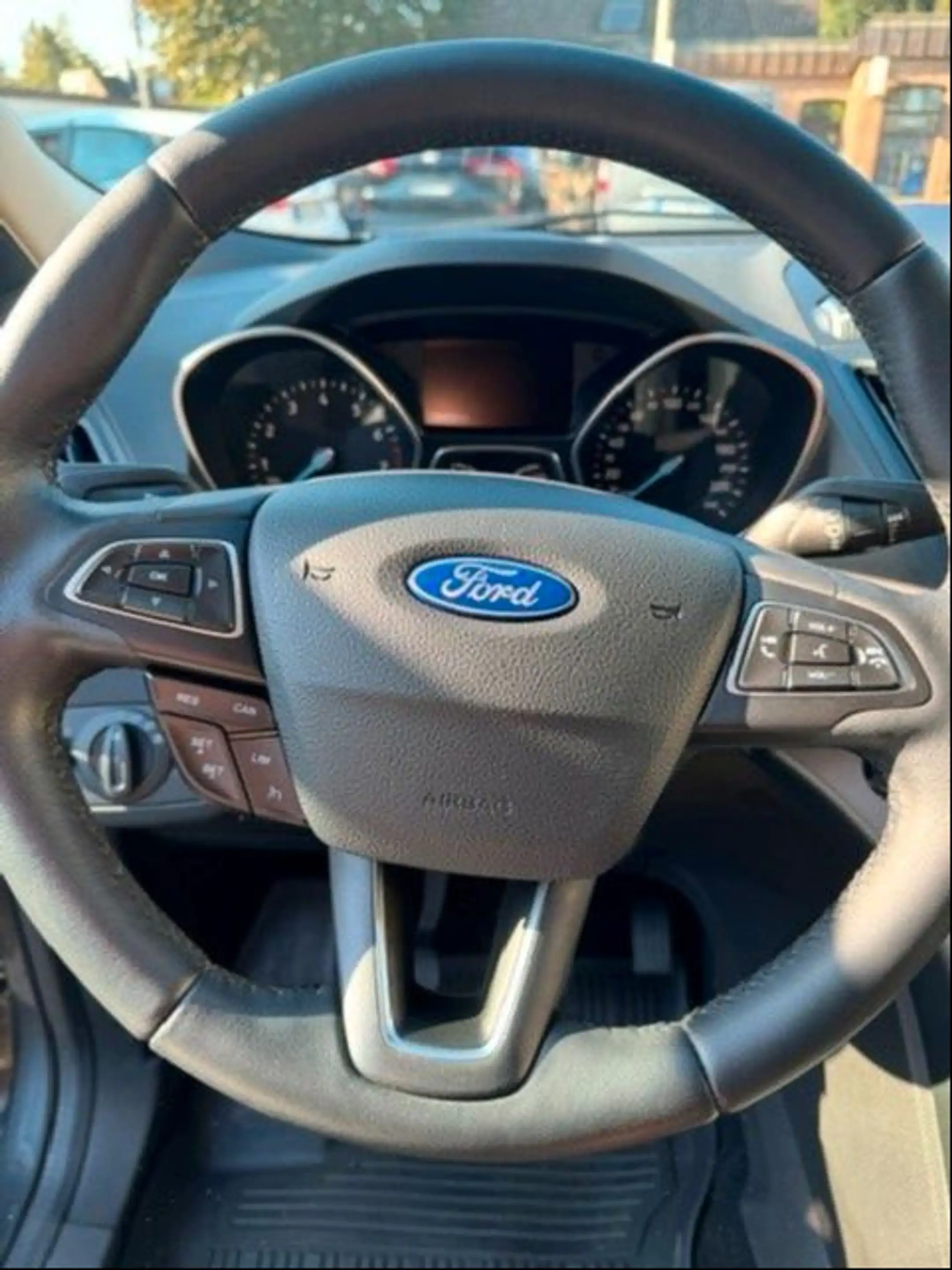 Ford Kuga Cool & Connect — photo 12