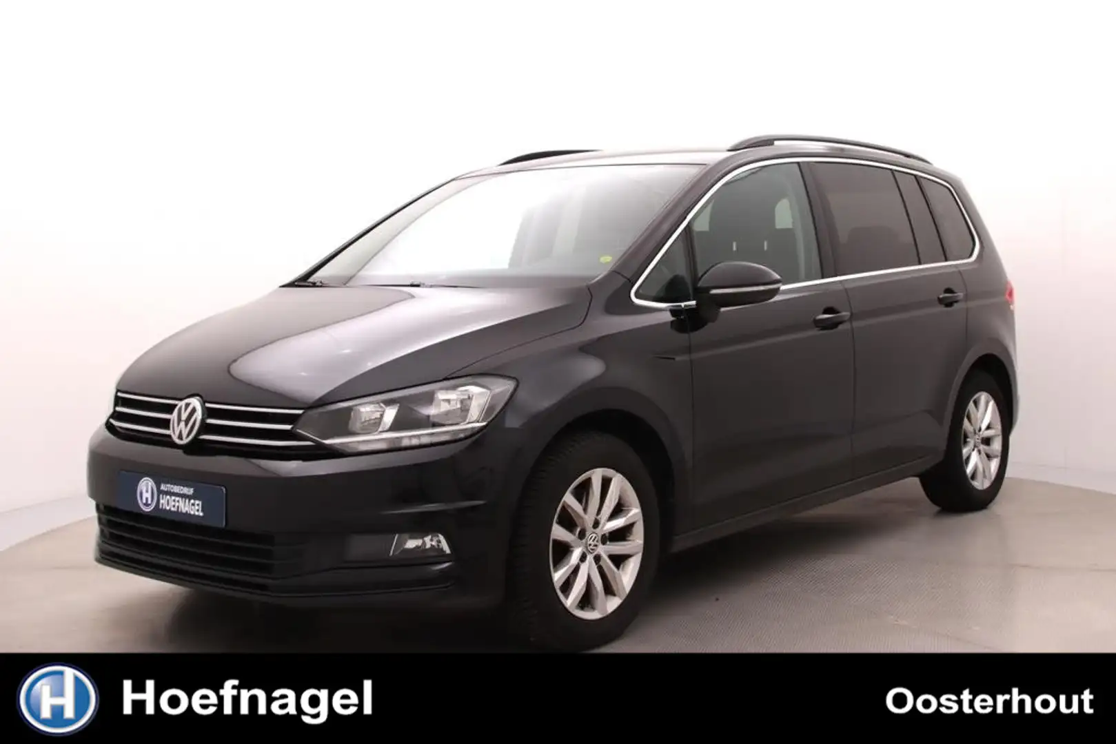 Volkswagen Touran 1.5 TSI Comfortline 7p Automaat | Trekhaak | Adapt Zwart - 1