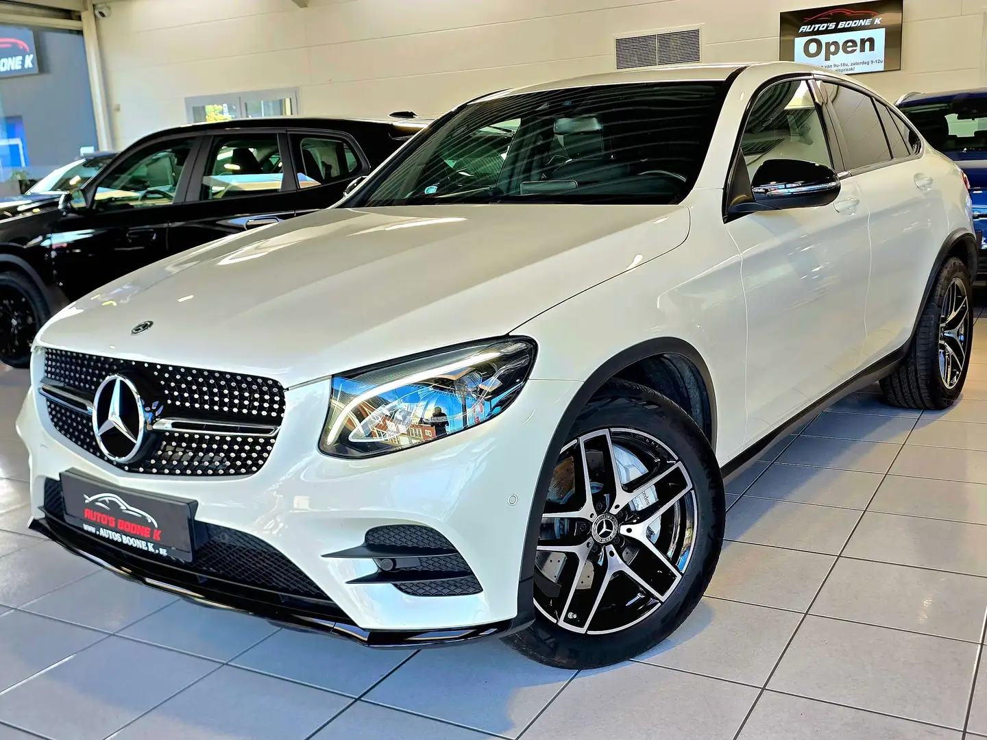 Mercedes-Benz GLC 250 GLC 250 4Matic 9G-TRONIC AMG Line / Camera / Navi Schwarz - 2