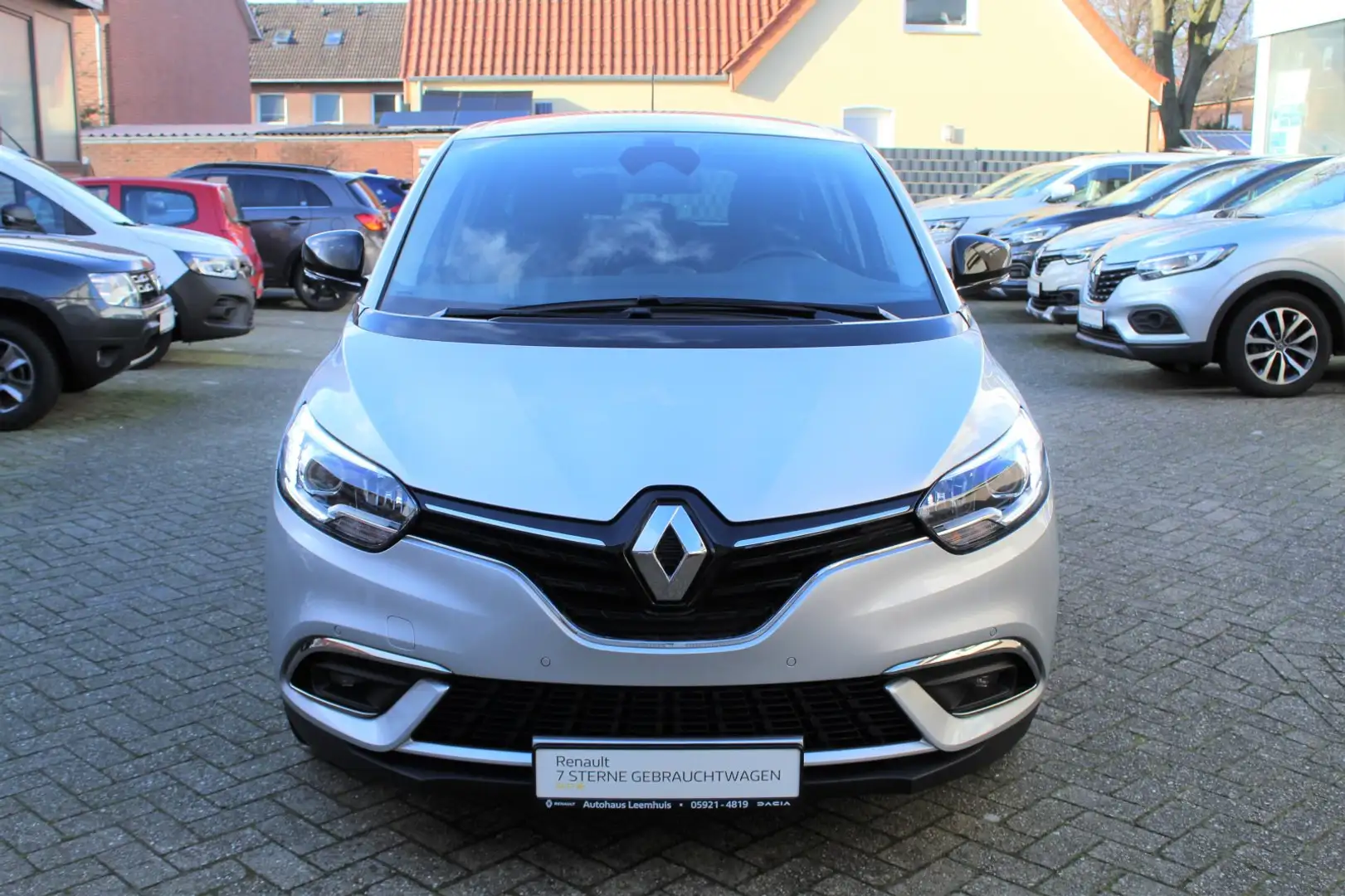 Renault Grand Scenic Business Edition 1.3 TCe 140 7- Sitzer Šedá - 2