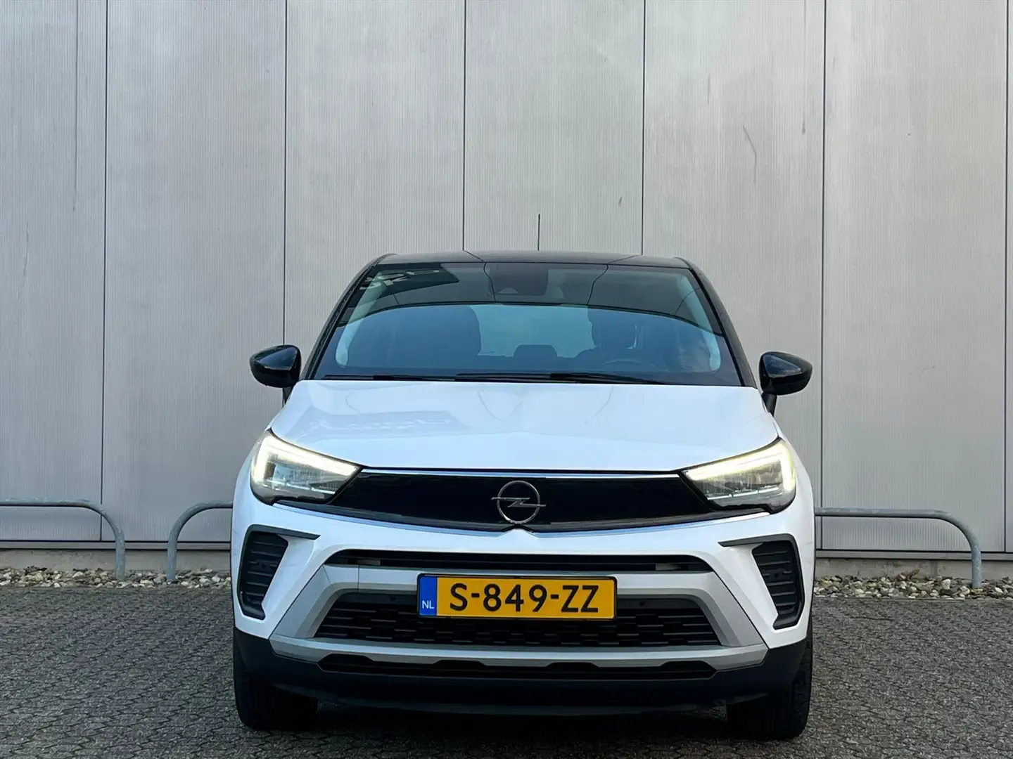 Opel Crossland 1.2 130pk Elegance Automaat | Navigatie | Camera | Blanc - 2