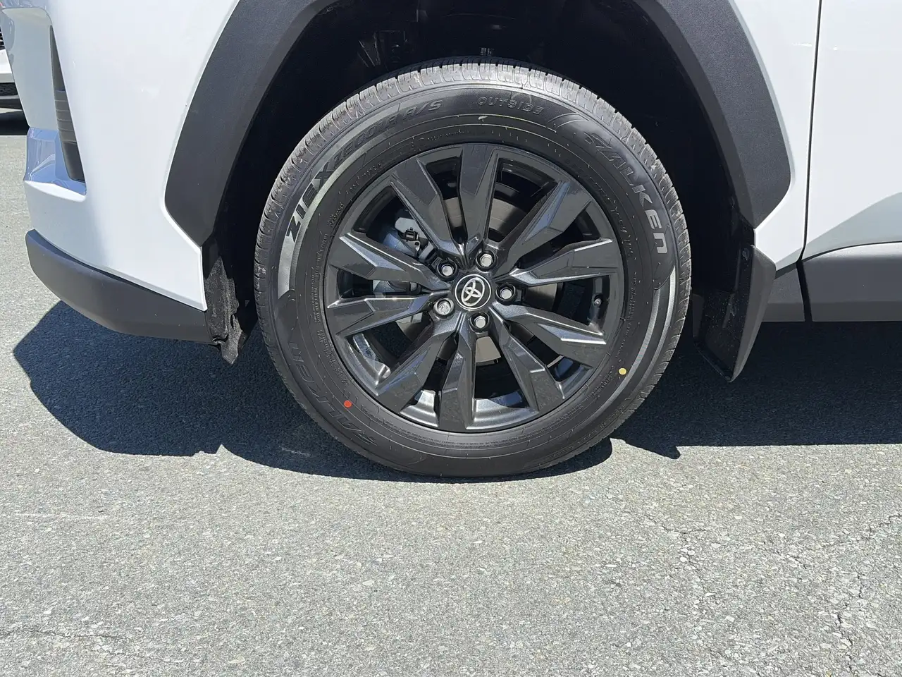 Toyota RAV 4 снимка Toyota RAV 4