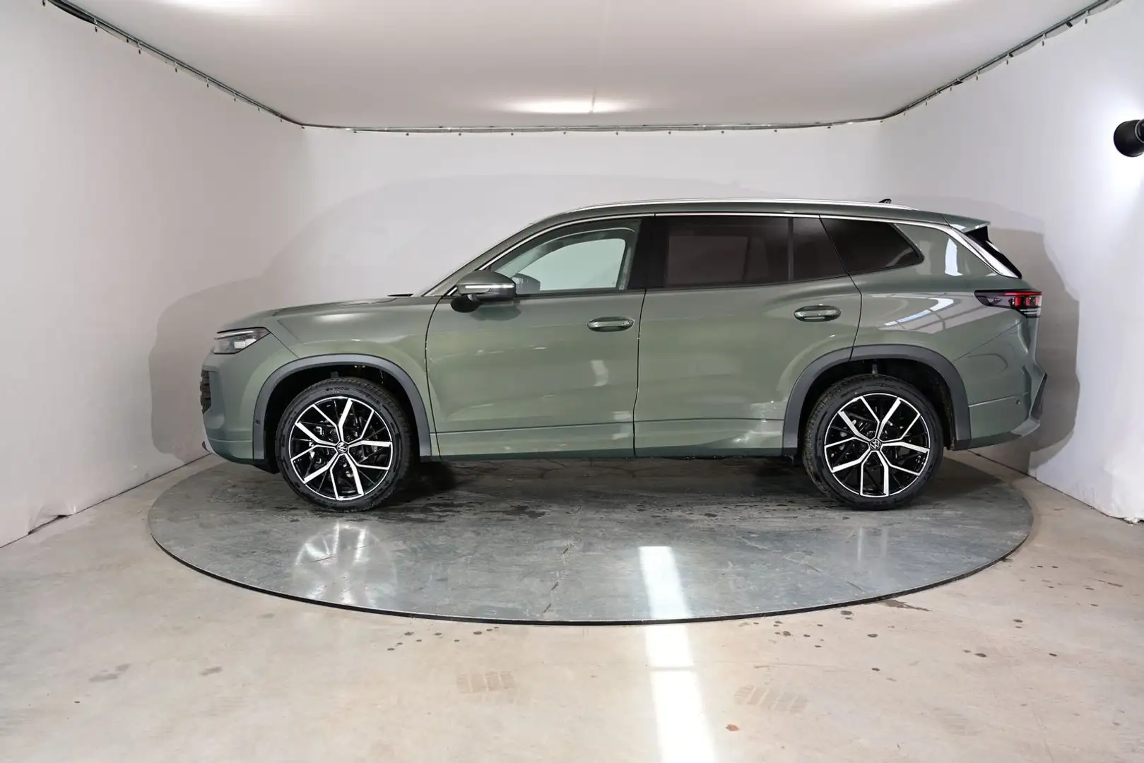 Volkswagen Tayron Life ACC|AHK|RFK|LED|Carplay|Klima|PDC... Grün - 2