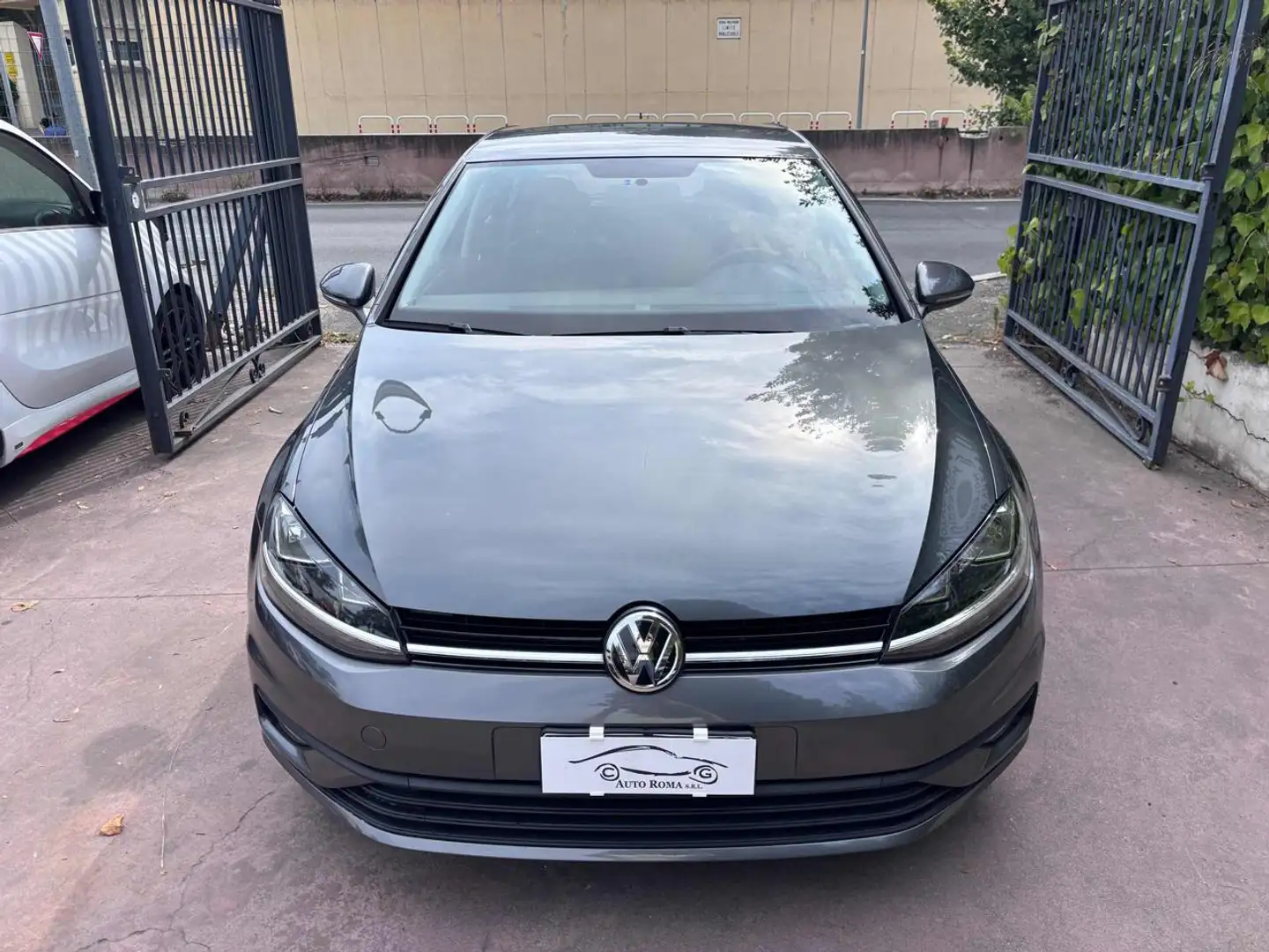 Volkswagen Golf 1.6 TDI 115 CV 5p. Executive BlueMotion Technology Gris - 2
