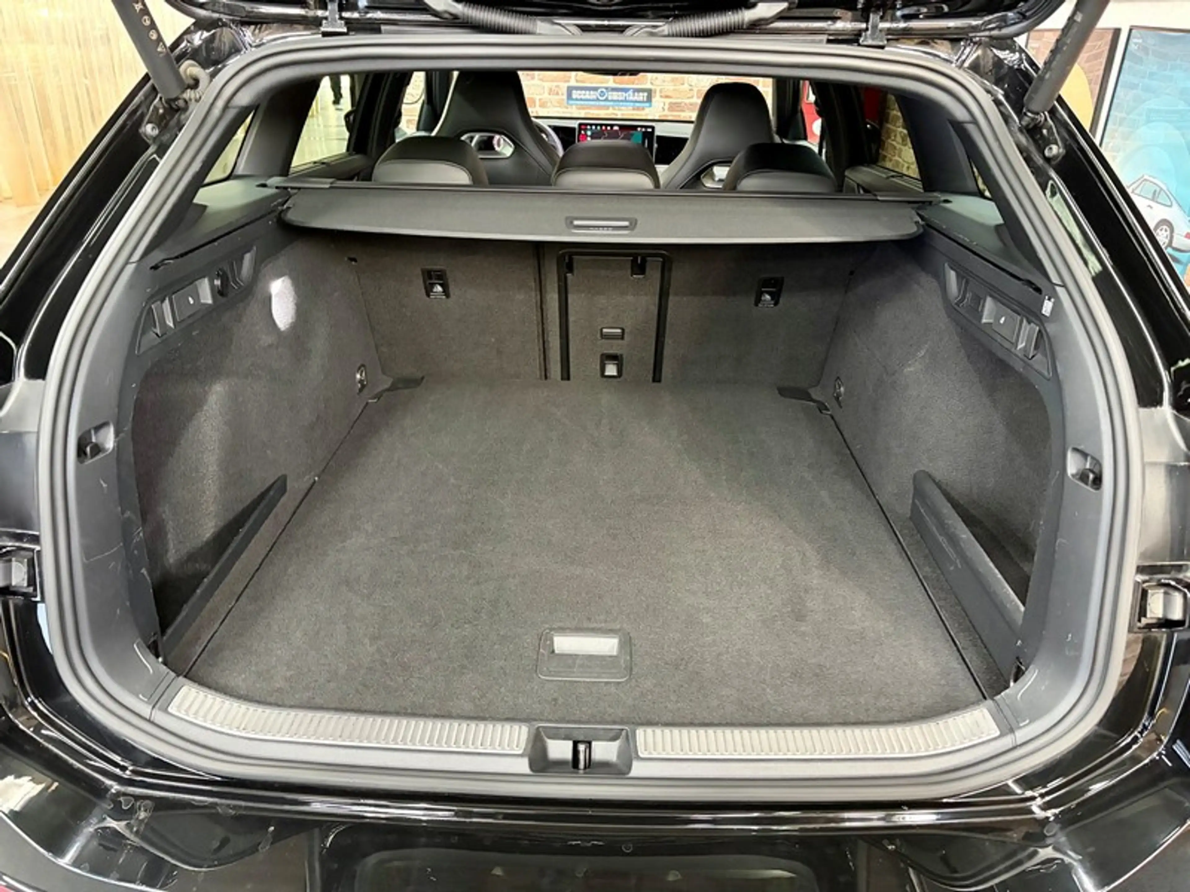 Volkswagen Passat Variant Passat Variant 2.0 TDi 150cv Auto R-LINE — photo 7