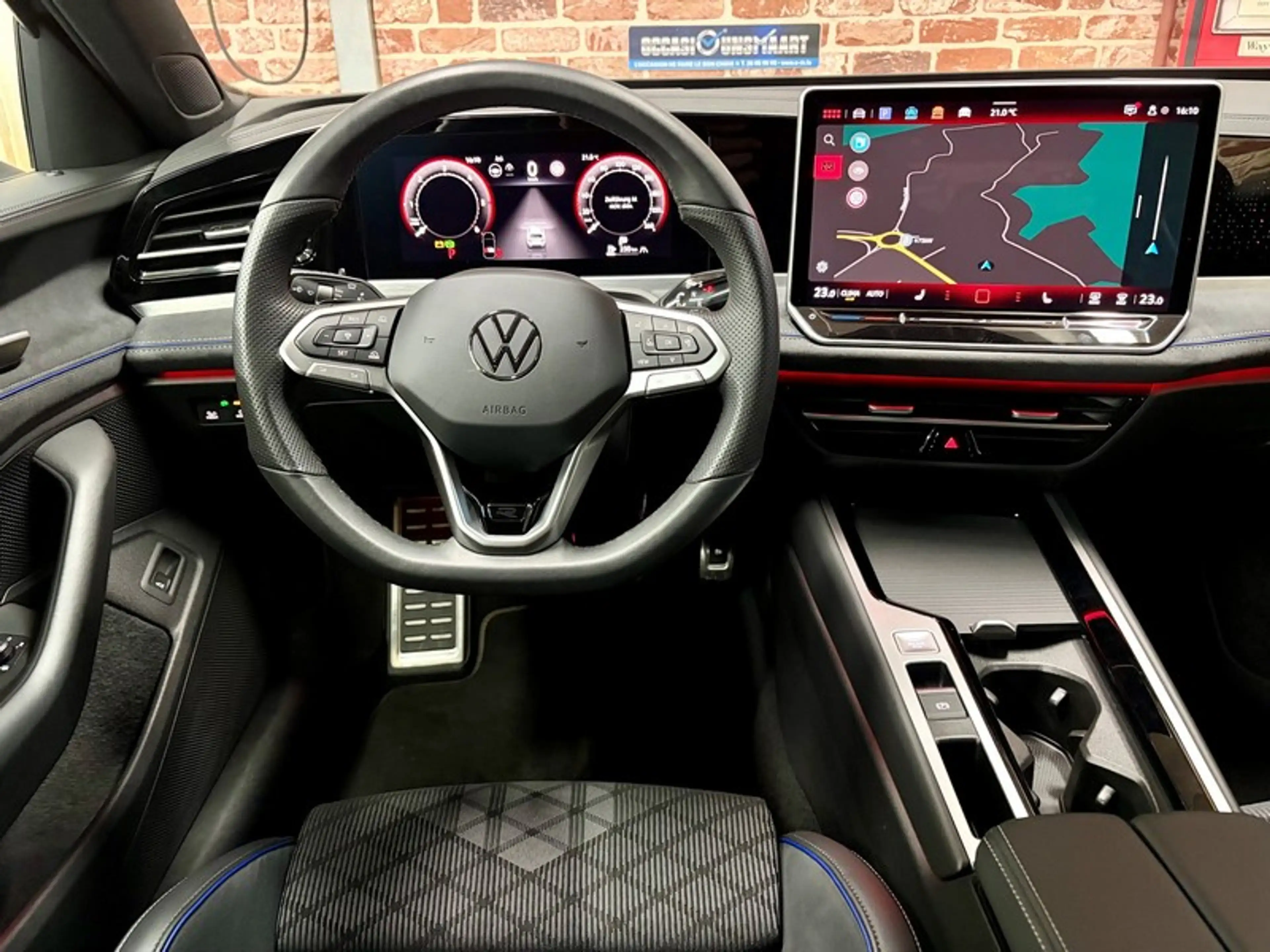 Volkswagen Passat Variant Passat Variant 2.0 TDi 150cv Auto R-LINE — photo 4