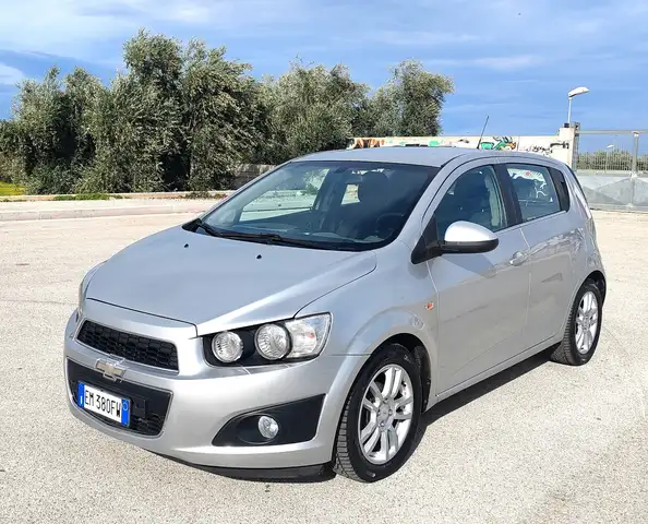 Chevrolet Aveo 5p 1.2 LT ecologic Gpl UNIPRO NEOPATENTATI