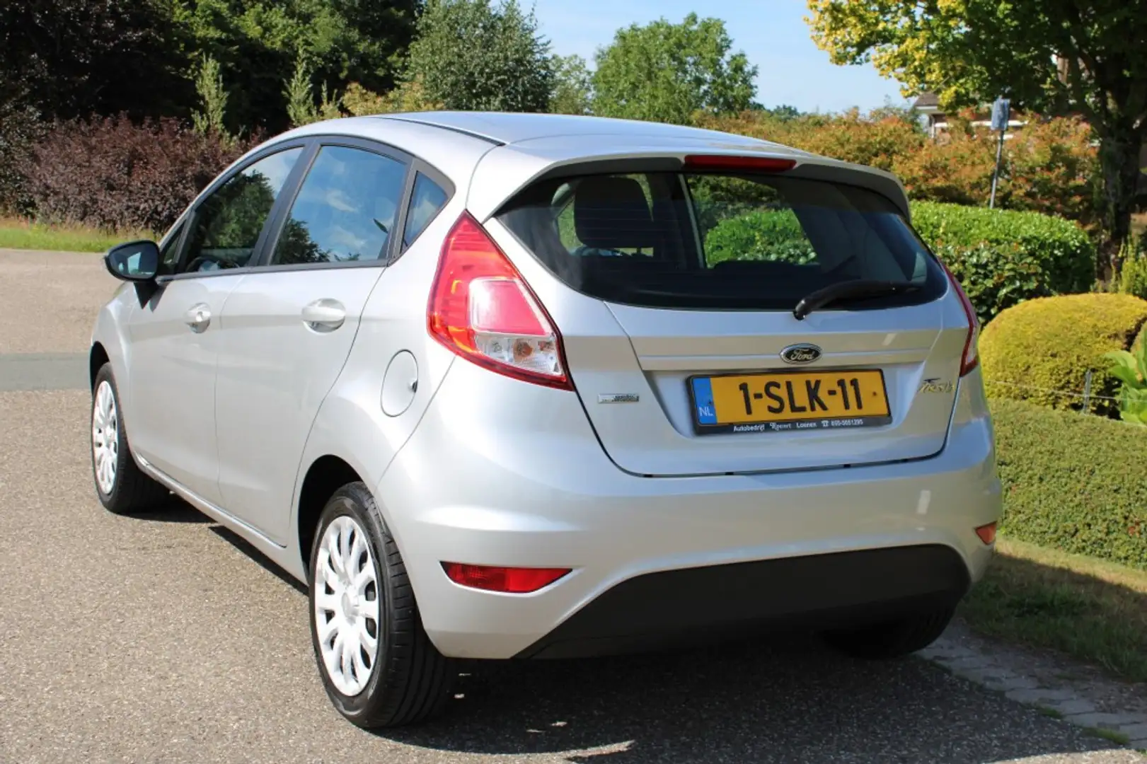 Ford Fiesta 1.0 65pk Style 5-drs Airco/Navigatie/Bluetooth Grijs - 2