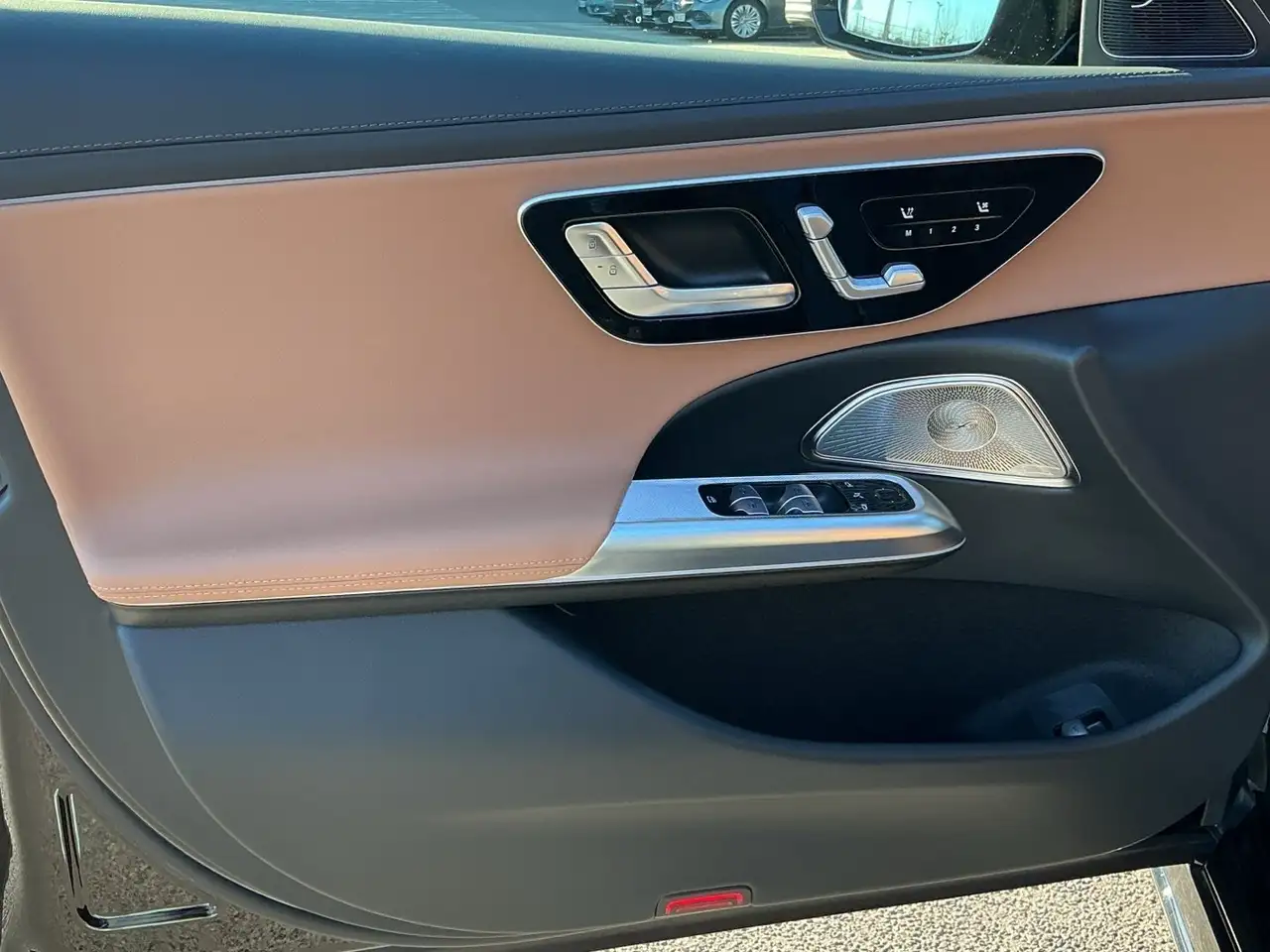 Mercedes-Benz E 220 d AMG Edition Night Panorama Burmester AHK 15