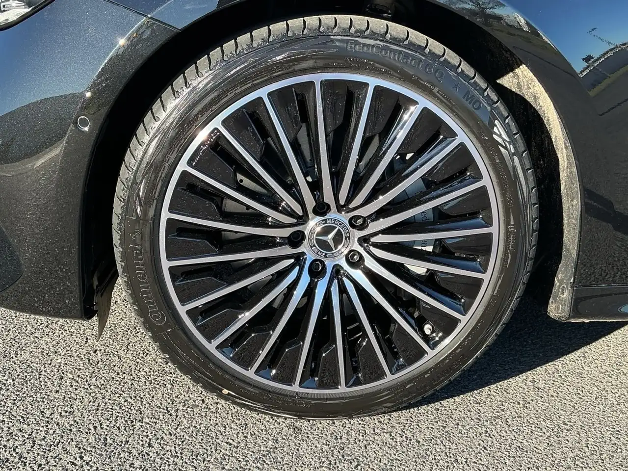 Mercedes-Benz E 220 d AMG Edition Night Panorama Burmester AHK 8
