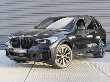 xDrive45e High Executive M SPORT / Panorama Dak /