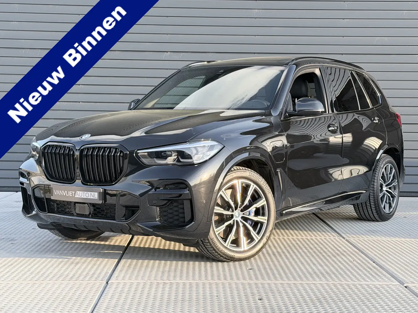 BMW X5 xDrive45e High Executive M SPORT / Panorama Dak / Negro - 1