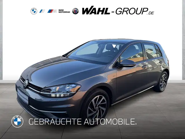 Volkswagen Golf VII 5 Türer Join SHZ PDC Komfortsitze Multimedia