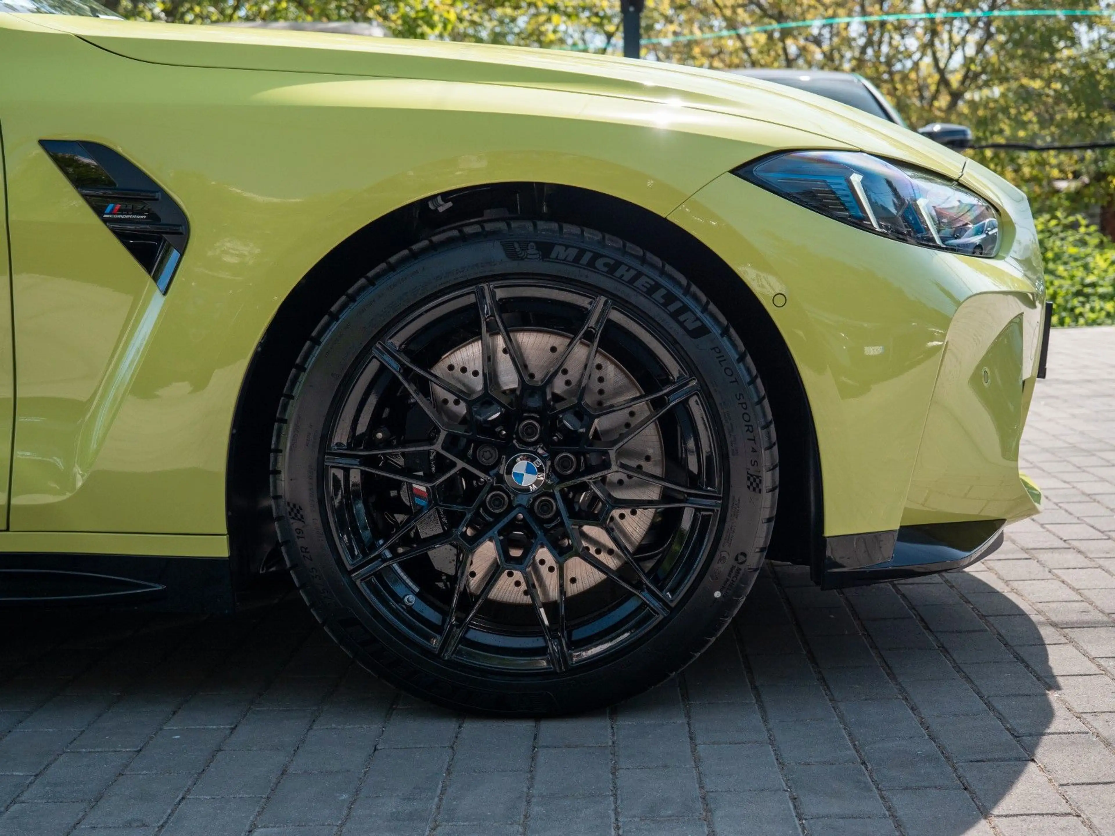 BMW M4 Competition2026 M xDR.DR.ASS.PRO.GLASDACH.360 — photo 10