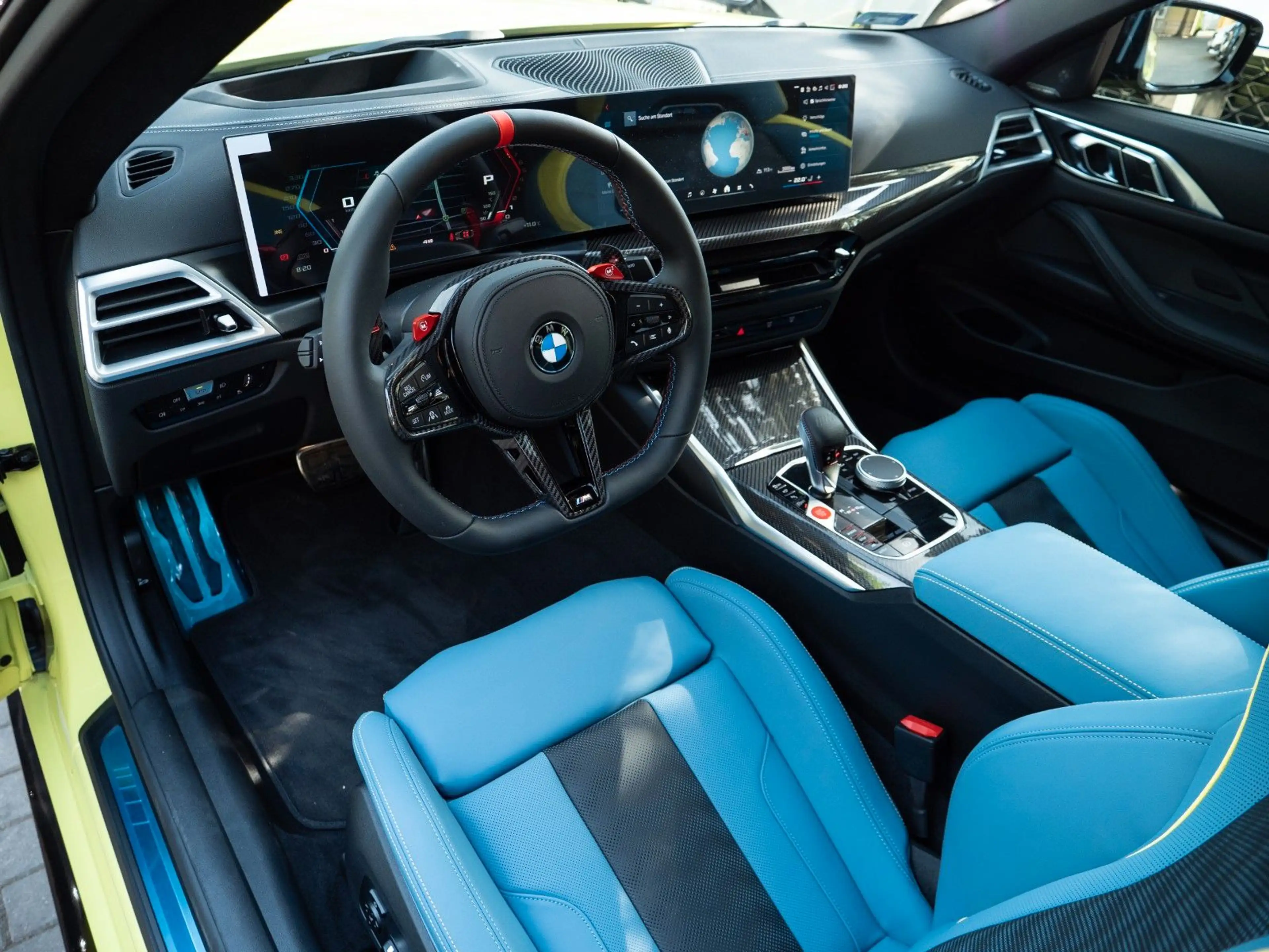BMW M4 Competition2026 M xDR.DR.ASS.PRO.GLASDACH.360 — photo 11