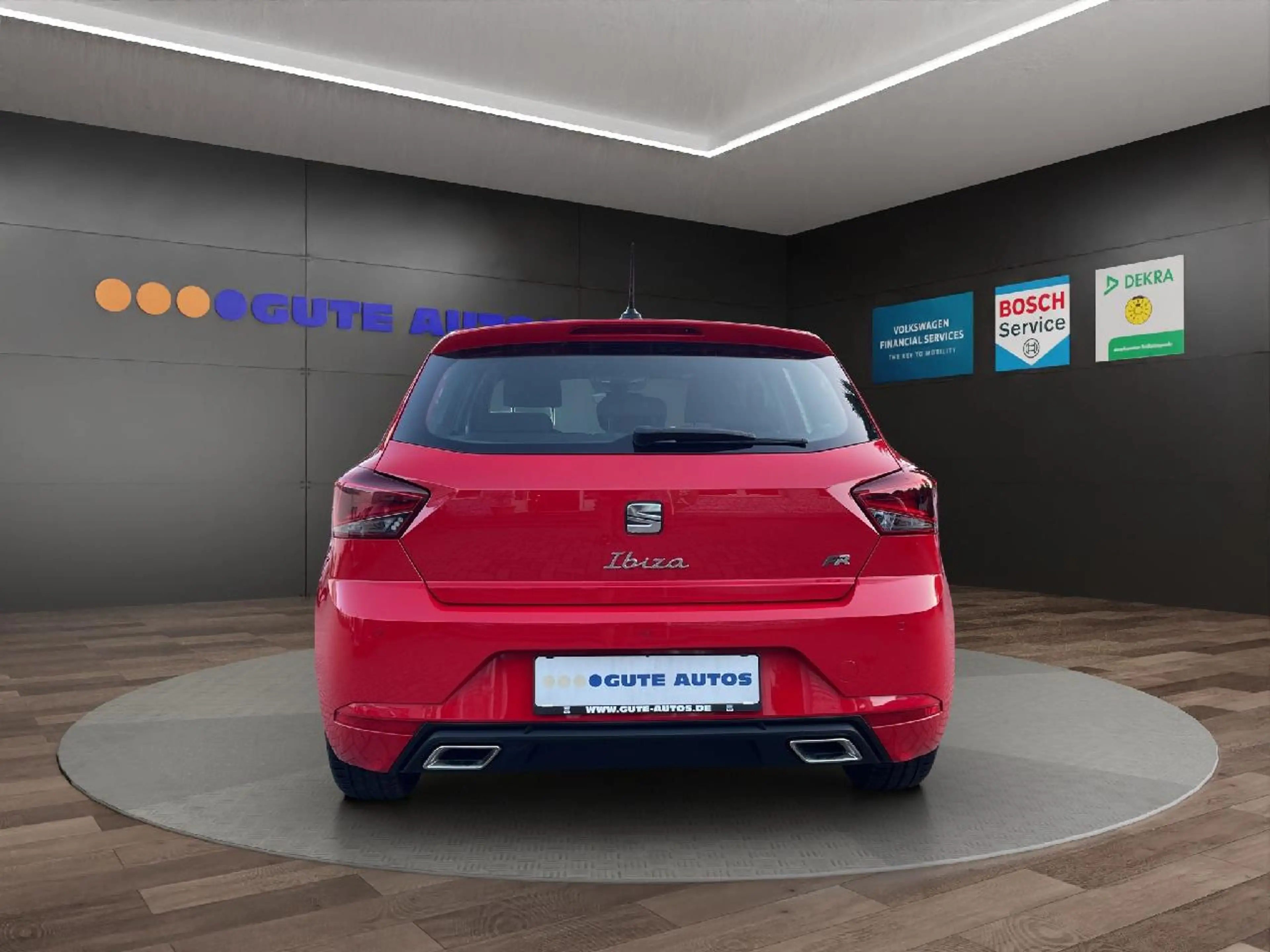 SEAT Ibiza FR*PRO*KlimaComfort*LM*PDC*NAVI* — photo 4