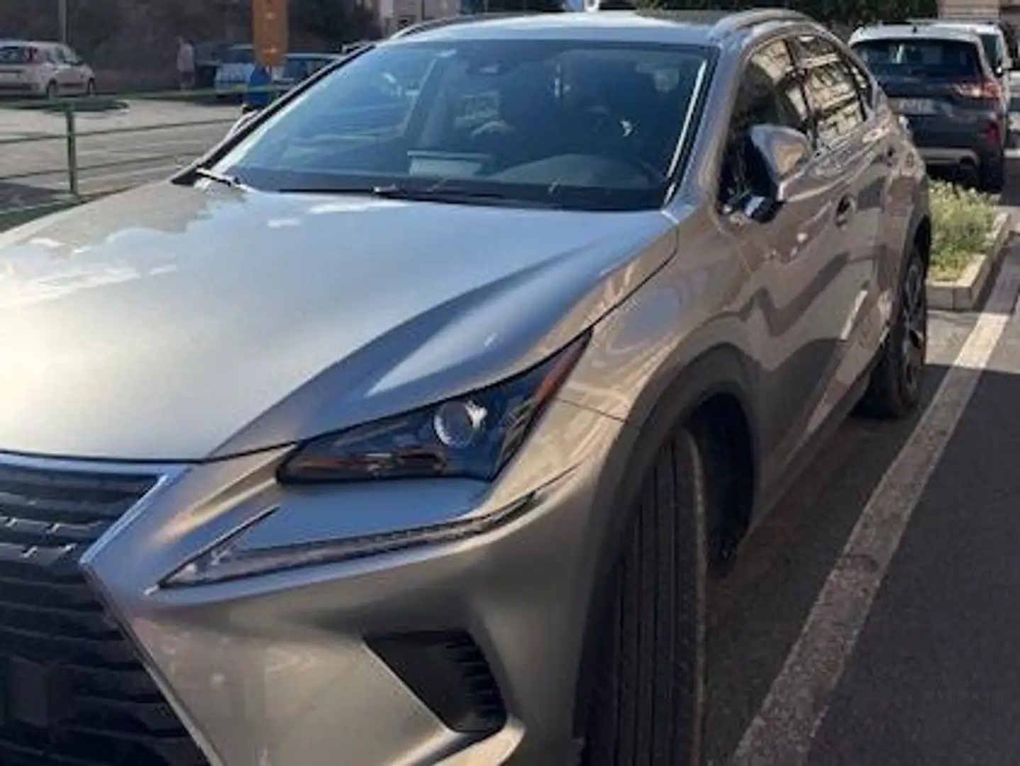 Lexus NX 300h NX I 2018 300h 2.5 Business 2wd cvt Grigio - 2