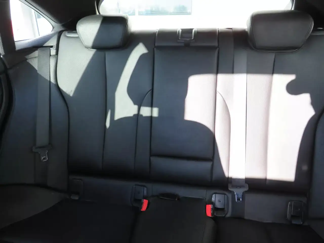 BMW 4 Series снимка BMW 4 Series