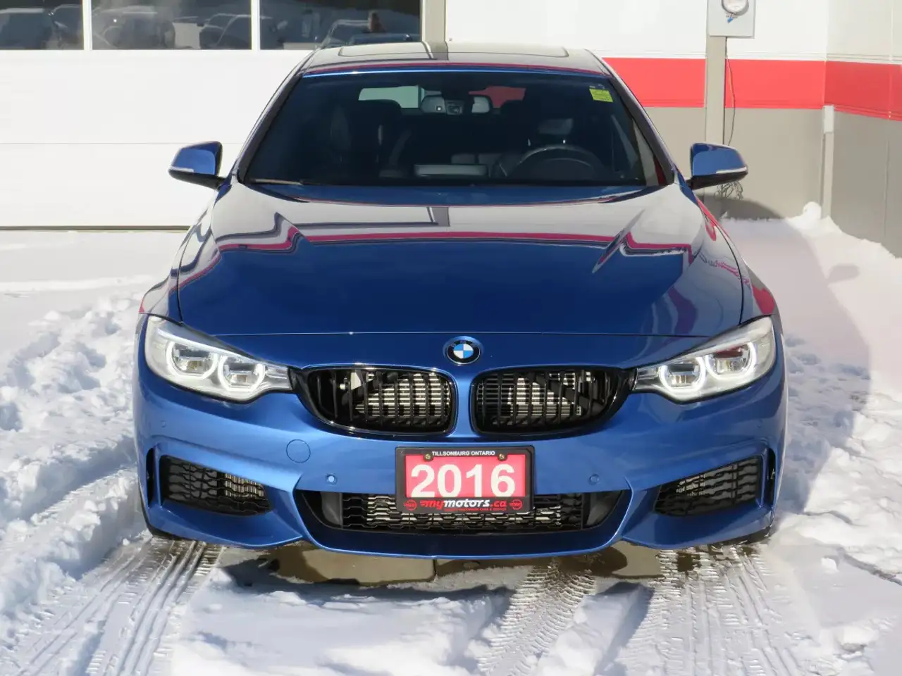 BMW 4 Series снимка BMW 4 Series