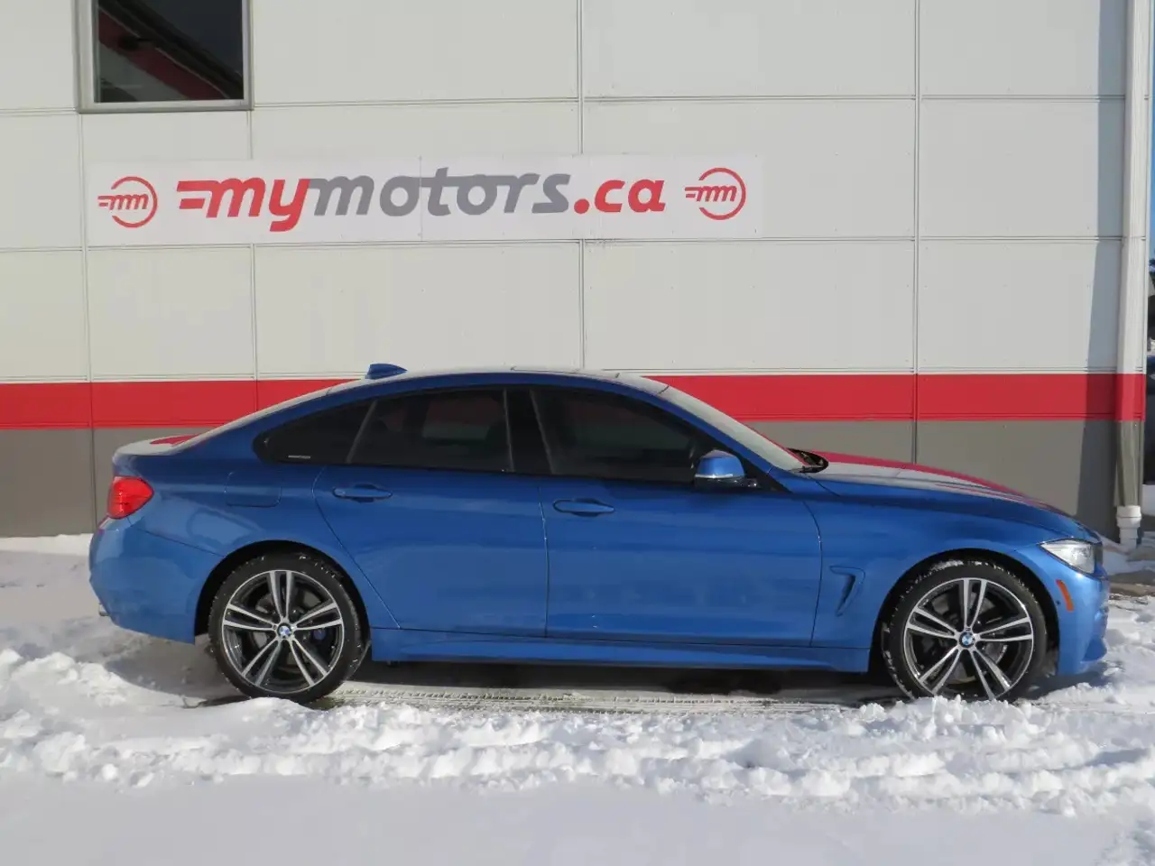 BMW 4 Series снимка BMW 4 Series