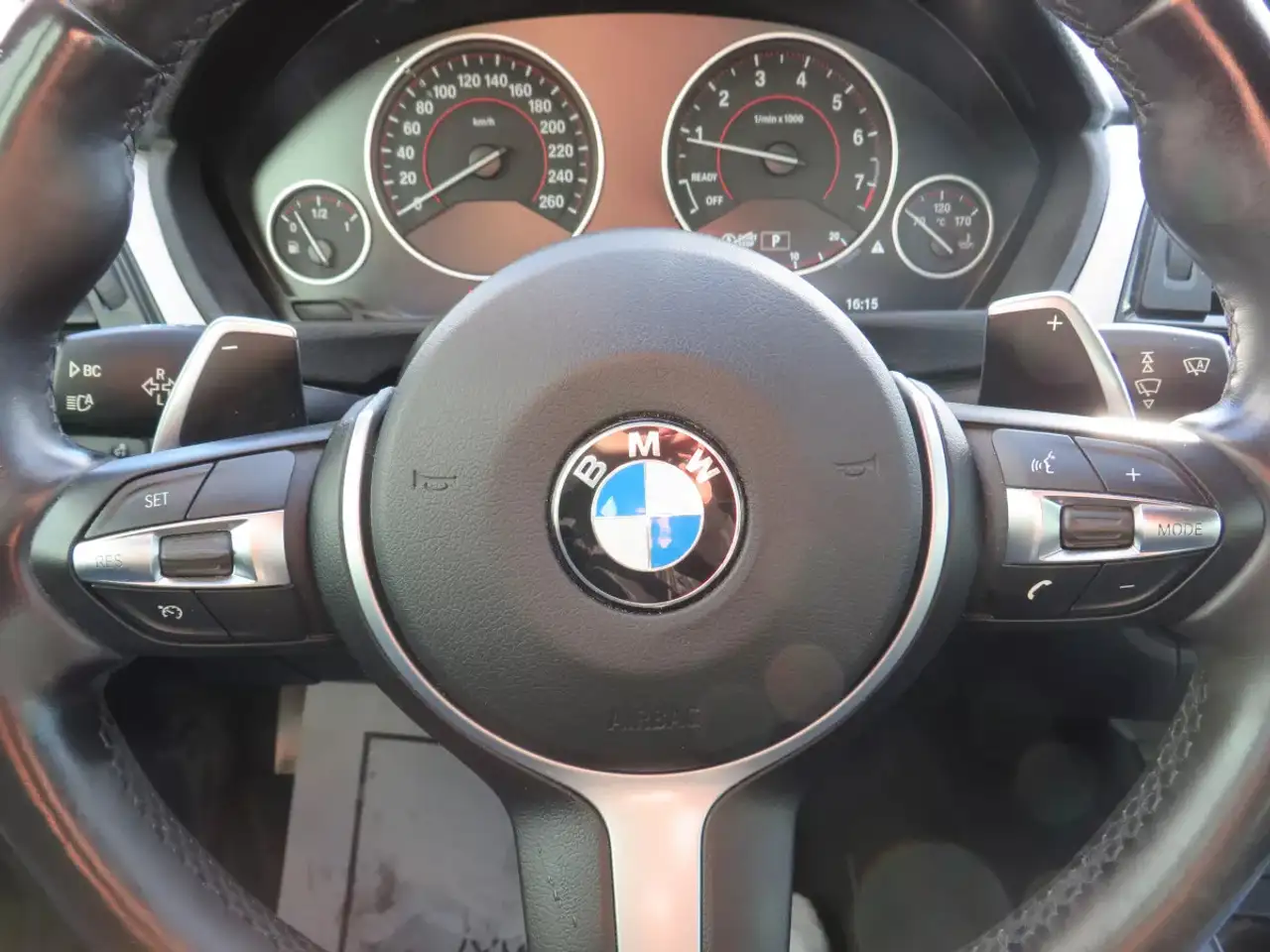 BMW 4 Series снимка BMW 4 Series