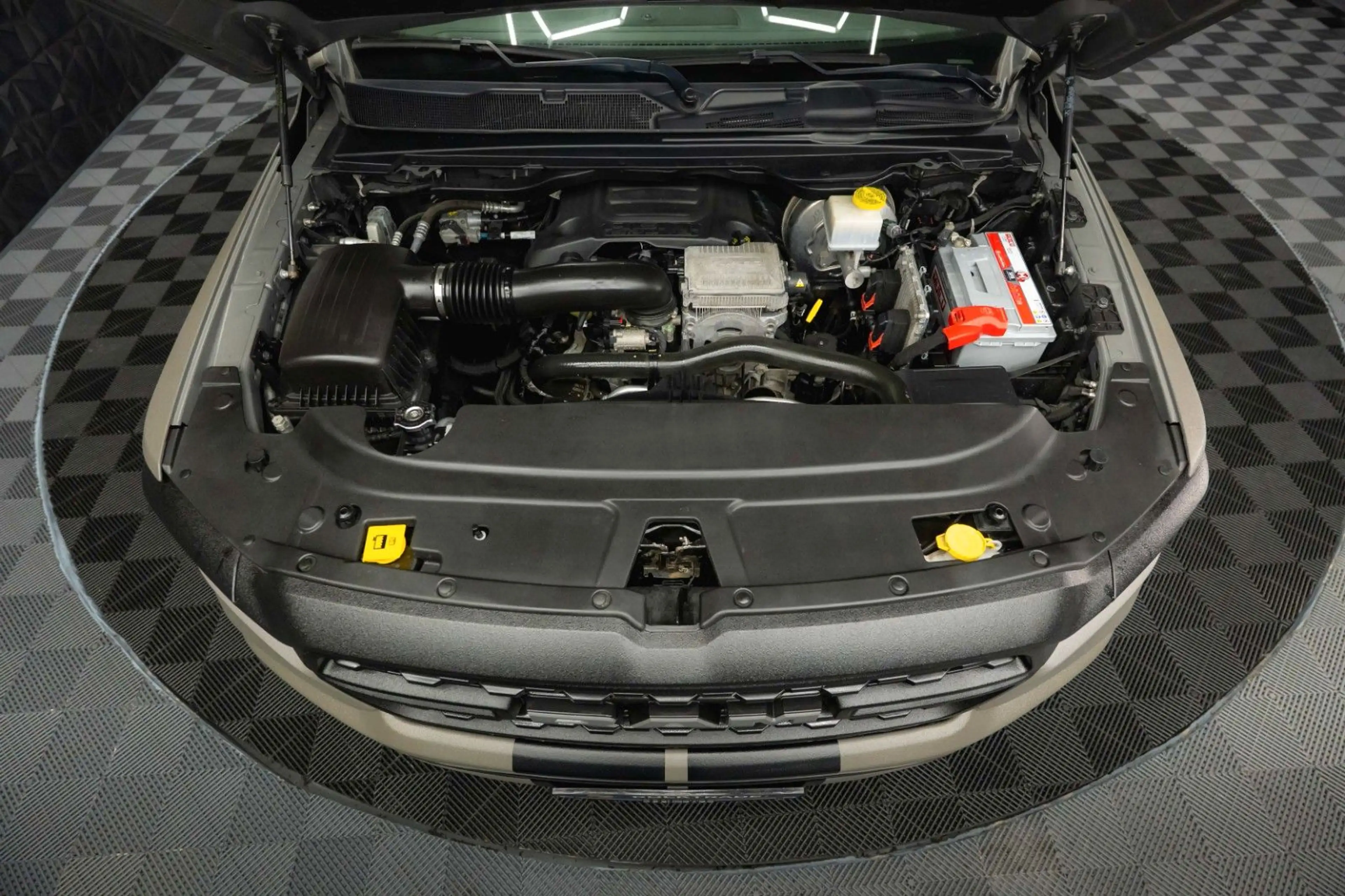 Dodge RAM 5.7 V8 HEMI 4x4 OFFROAD Night LARAMIE RAPTOR — photo 13
