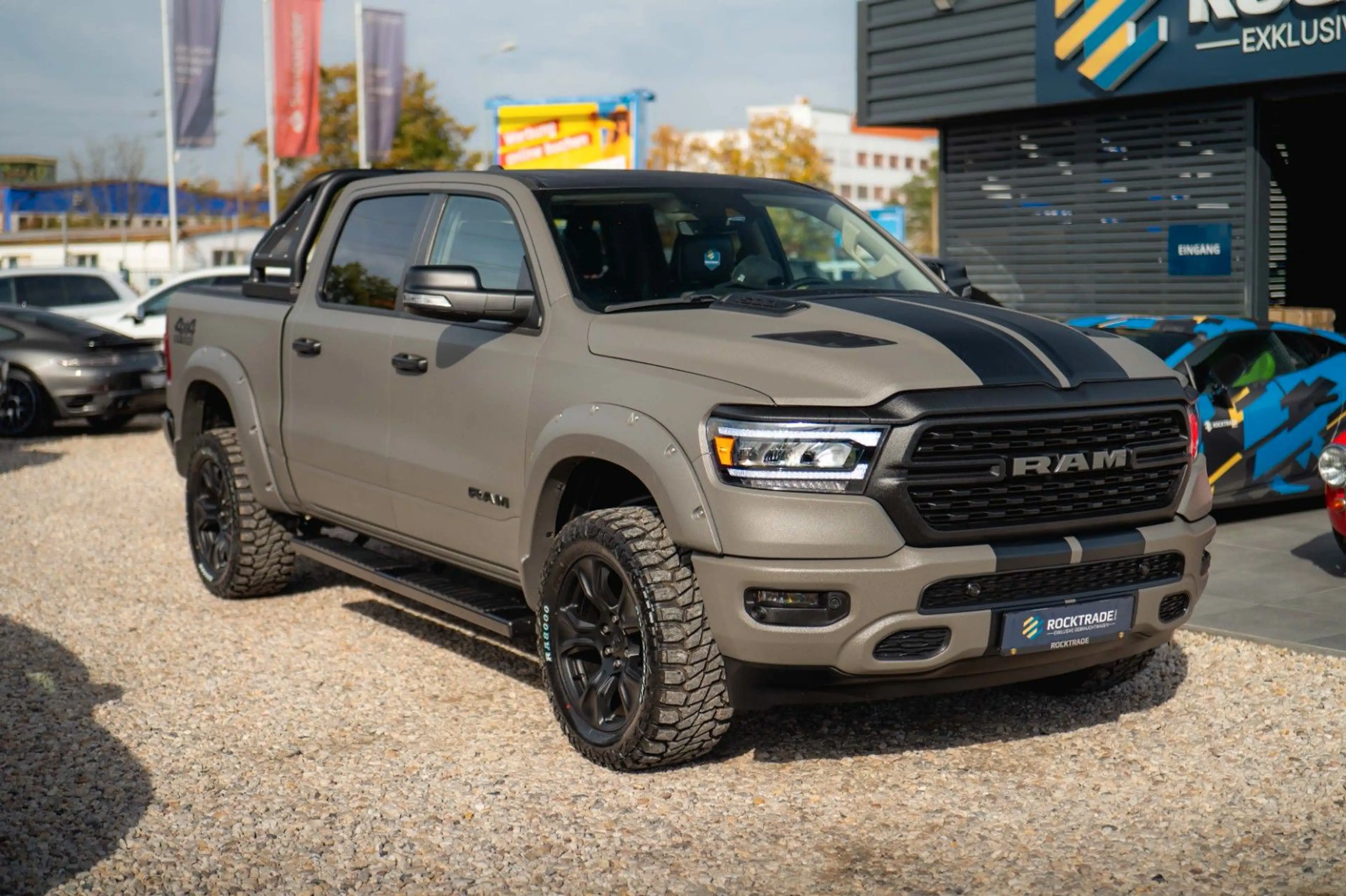 Dodge RAM 5.7 V8 HEMI 4x4 OFFROAD Night LARAMIE RAPTOR — photo 3