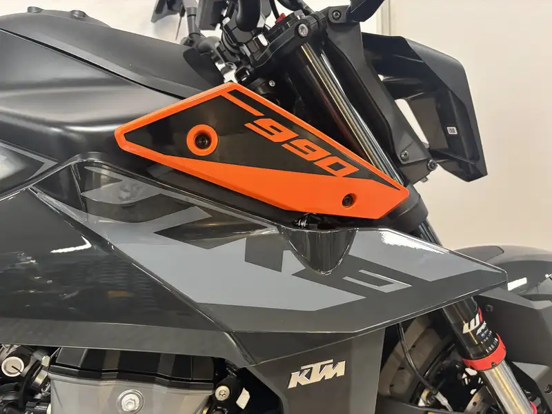 KTM 990 Duke - foto 5