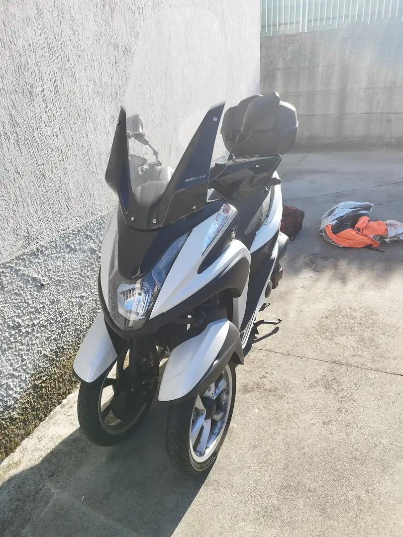 Yamaha TriCity 125cc Bianco - 1