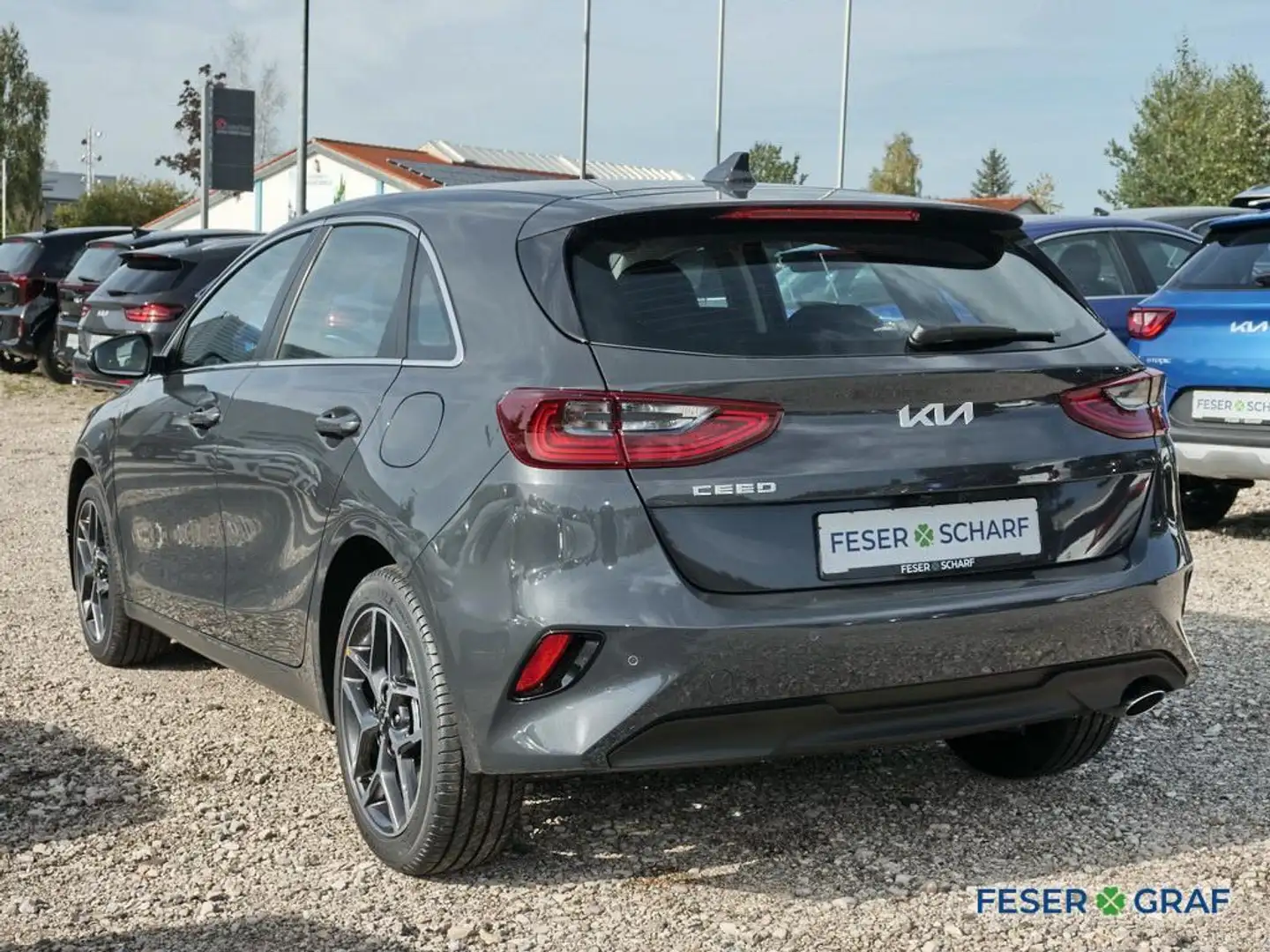 Kia Ceed / cee'd 1.5T DCT7 SPIRIT TECHNIK NAVI KLIMA UVM. Grijs - 2