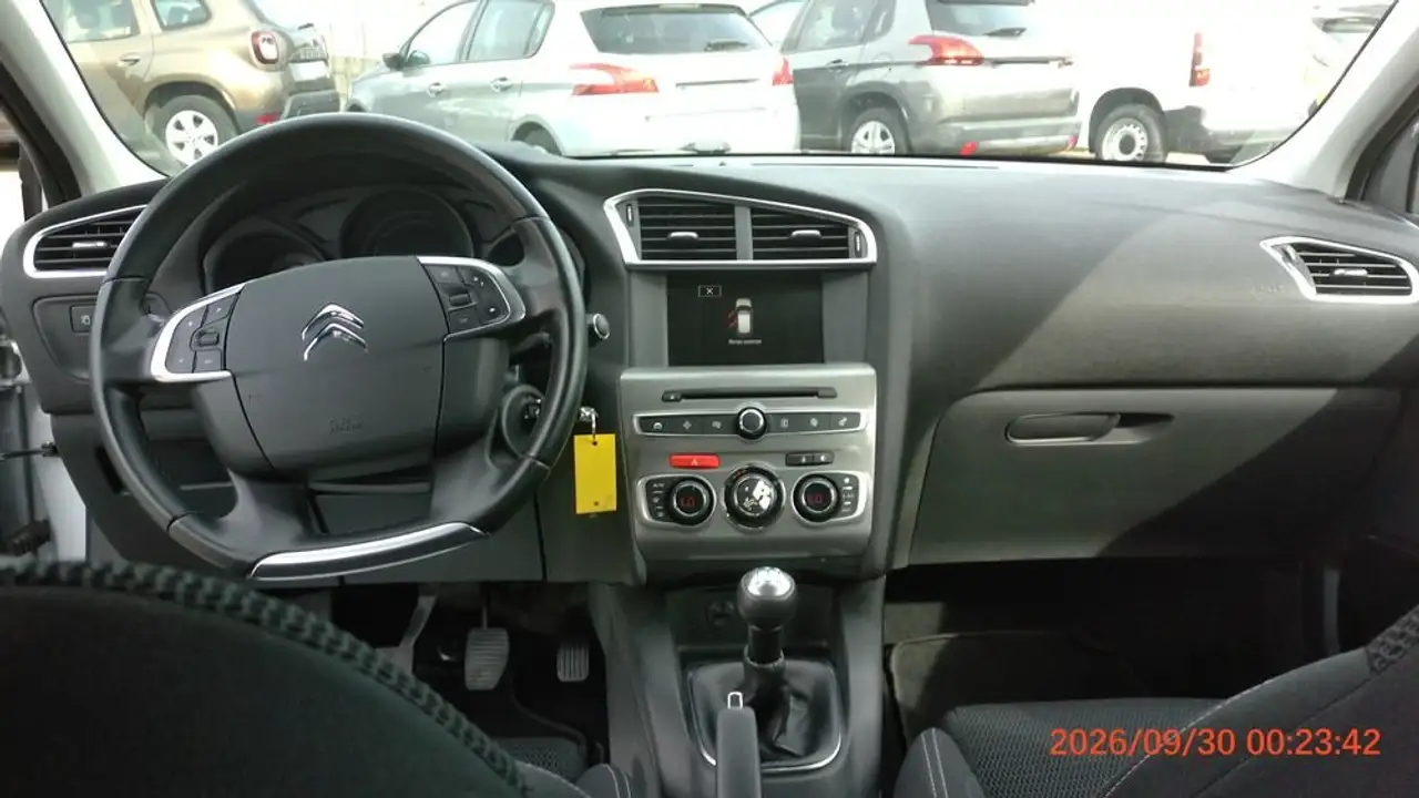 Citroen C4 Berline — photo 6