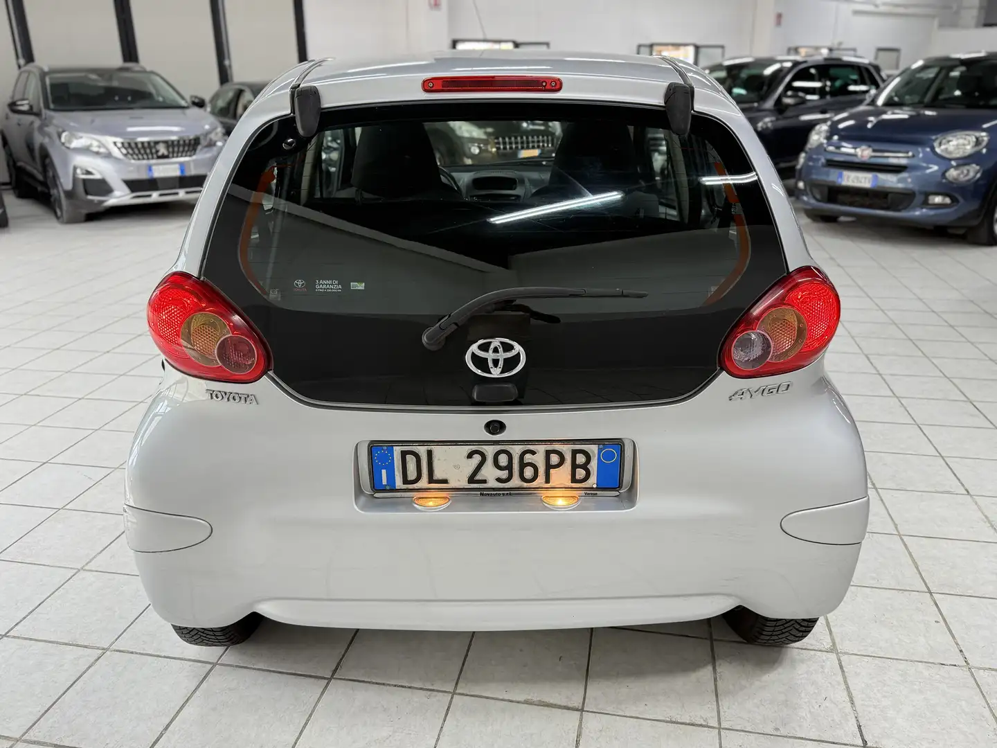 Toyota Aygo 5p 1.0 Sol - 2