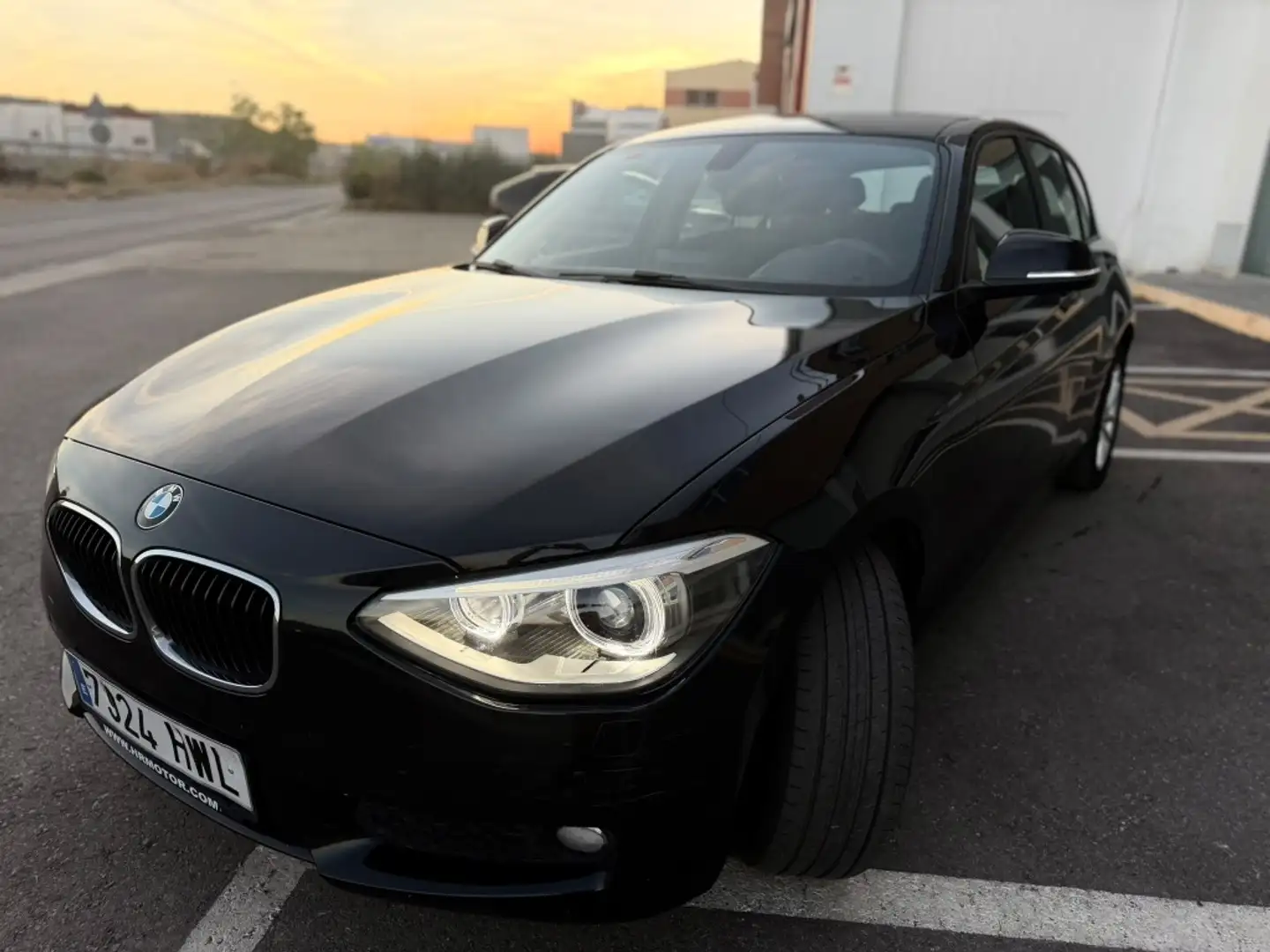 BMW 116 116d Azul - 2