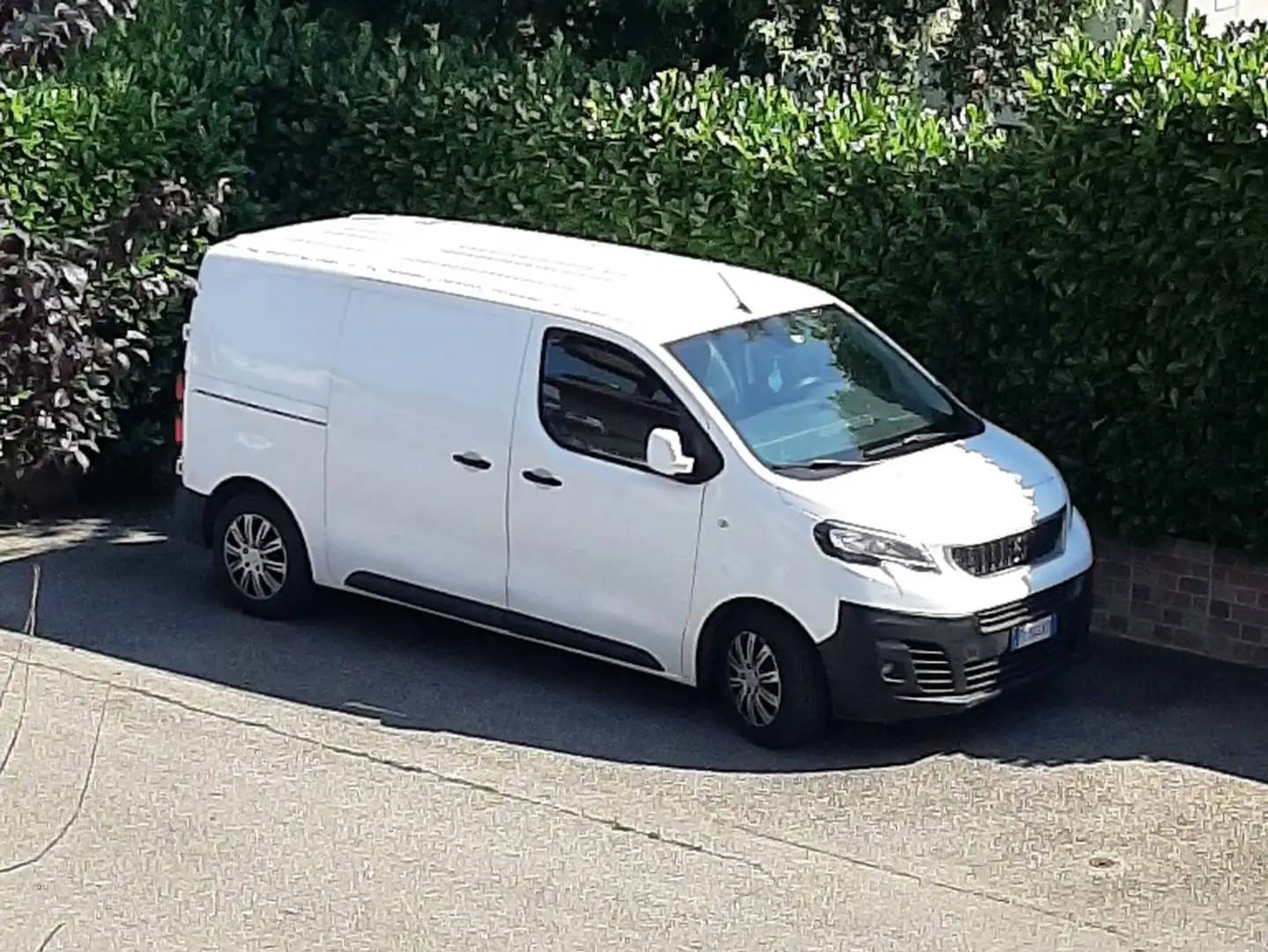 Peugeot Expert 1.5 BlueHDI 120 cv Bianco - 1